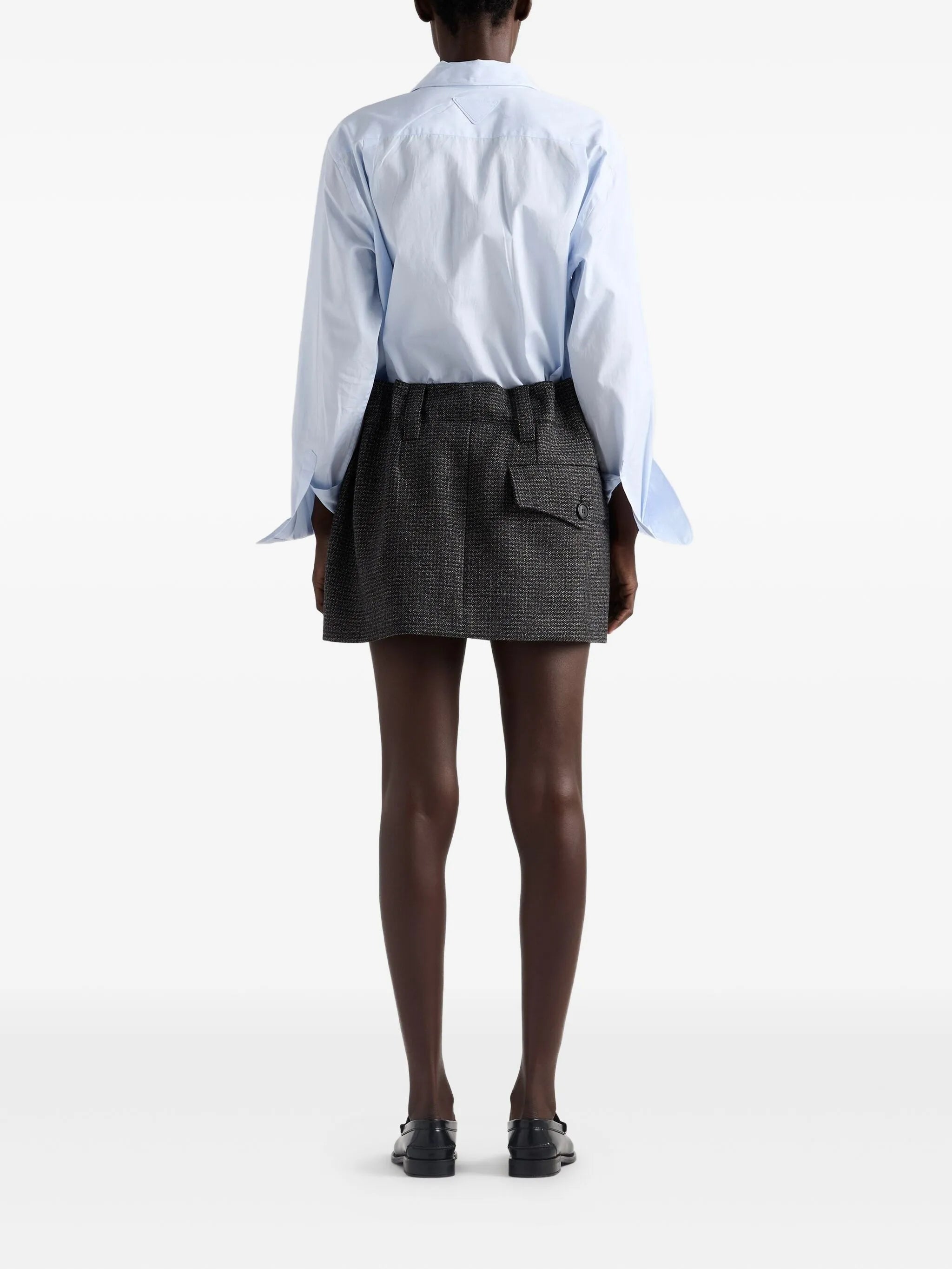 lace-up shirt