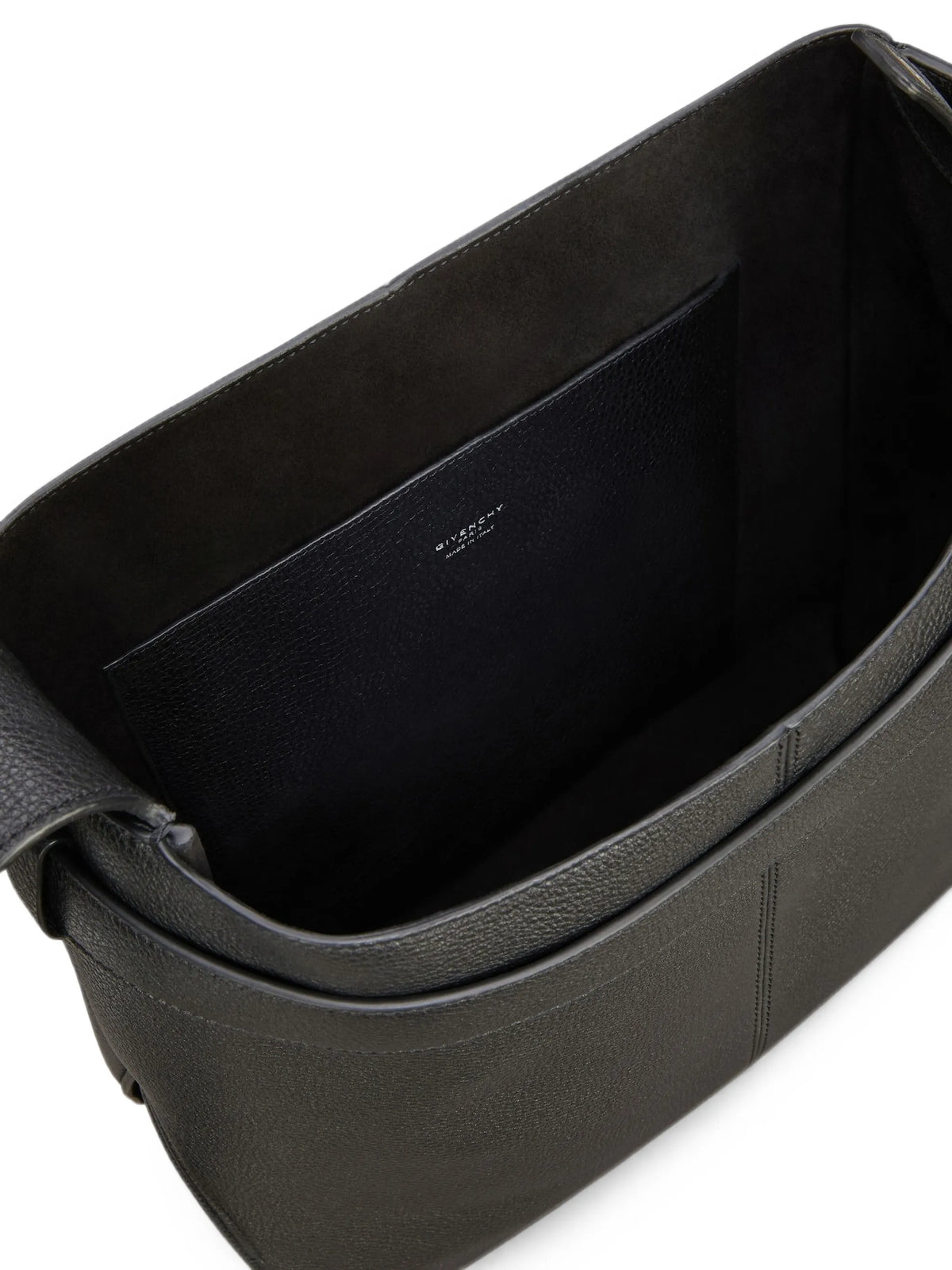medium belted bag in grained leather