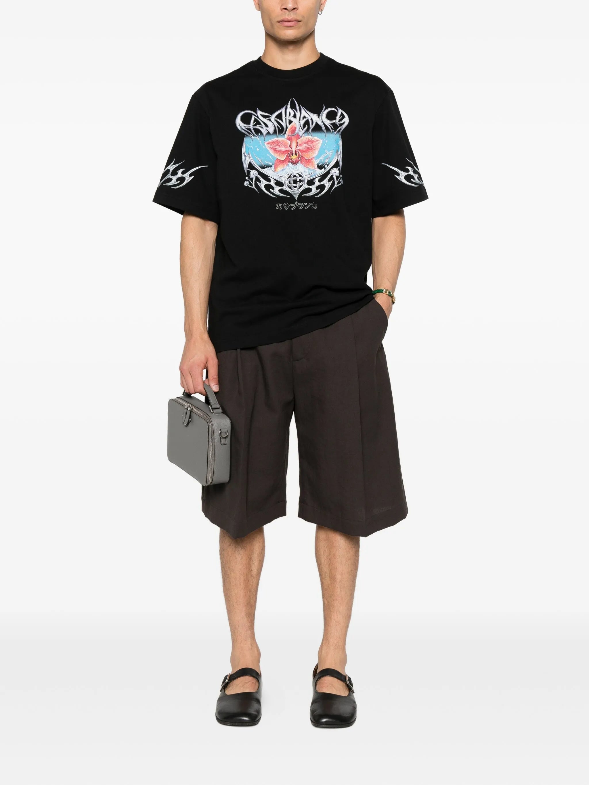 graphic-print T-shirt