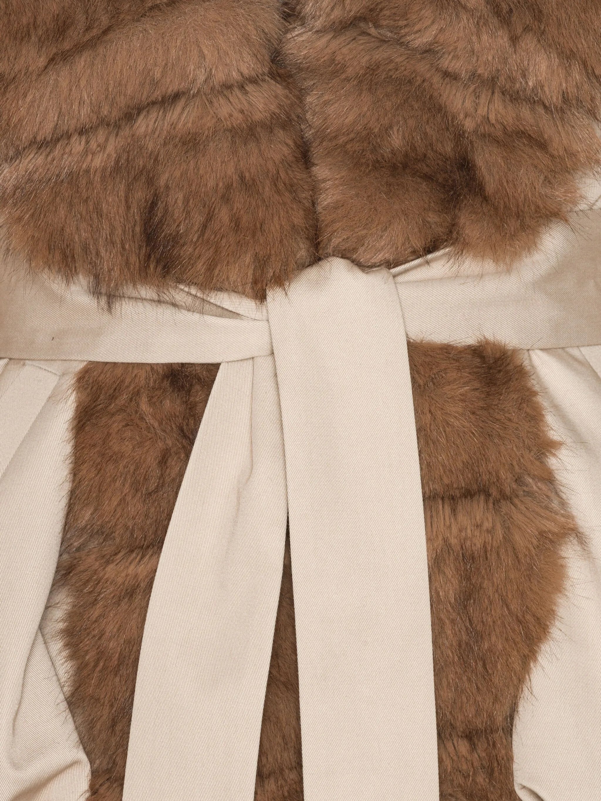 trimmed-collar belted jacket