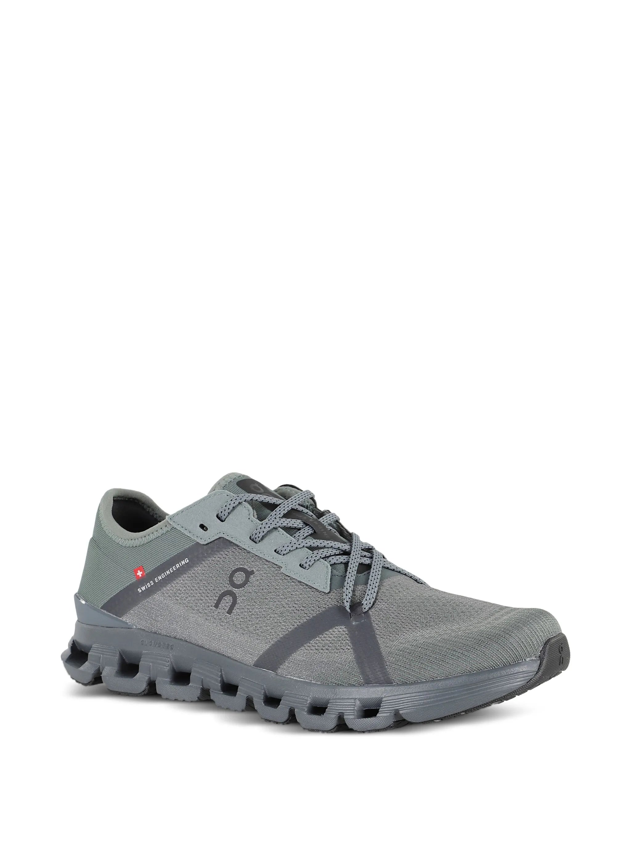 Cloud X 4 sneakers