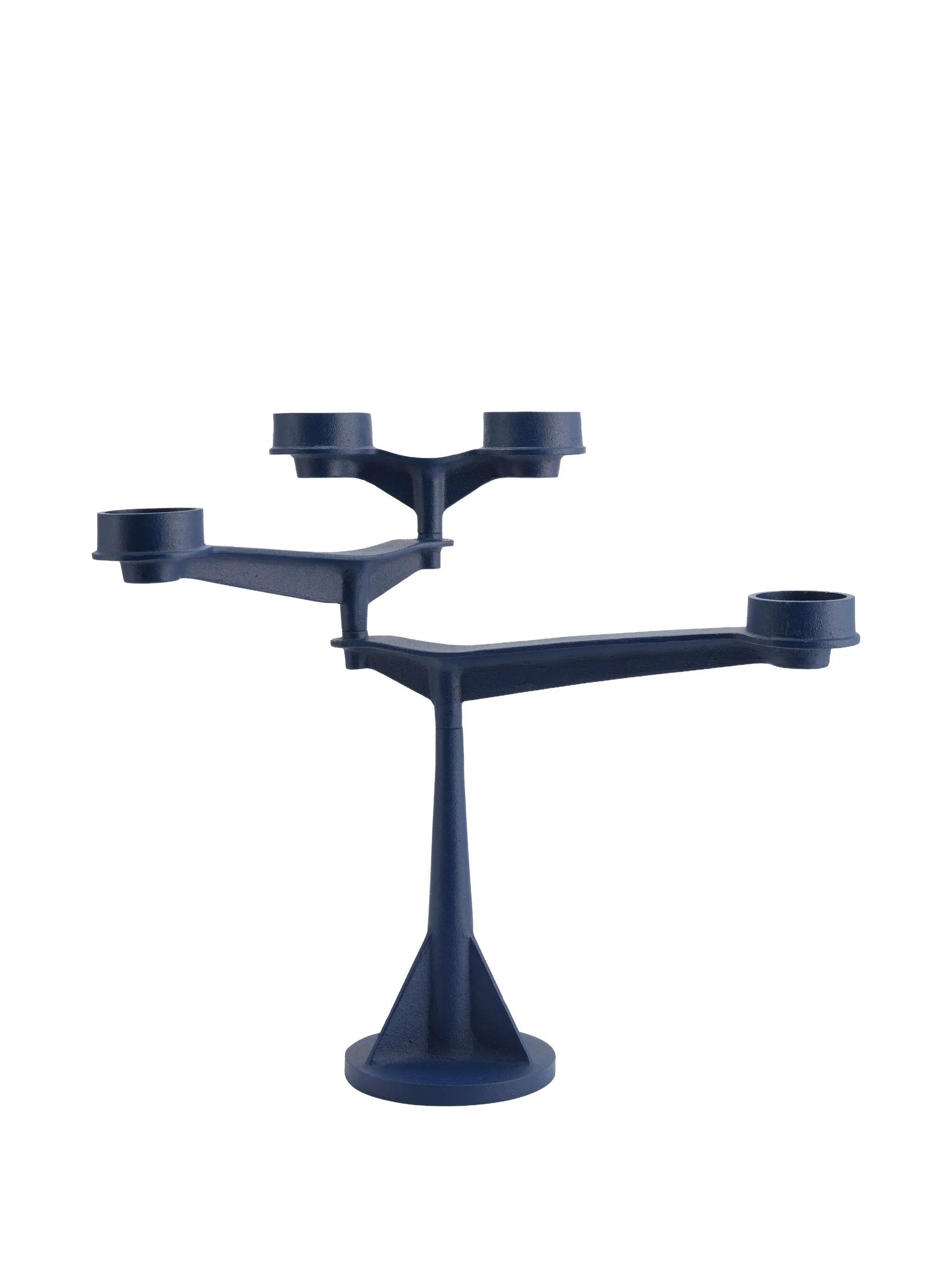 Spin candelabra (34cm x 38.6cm)