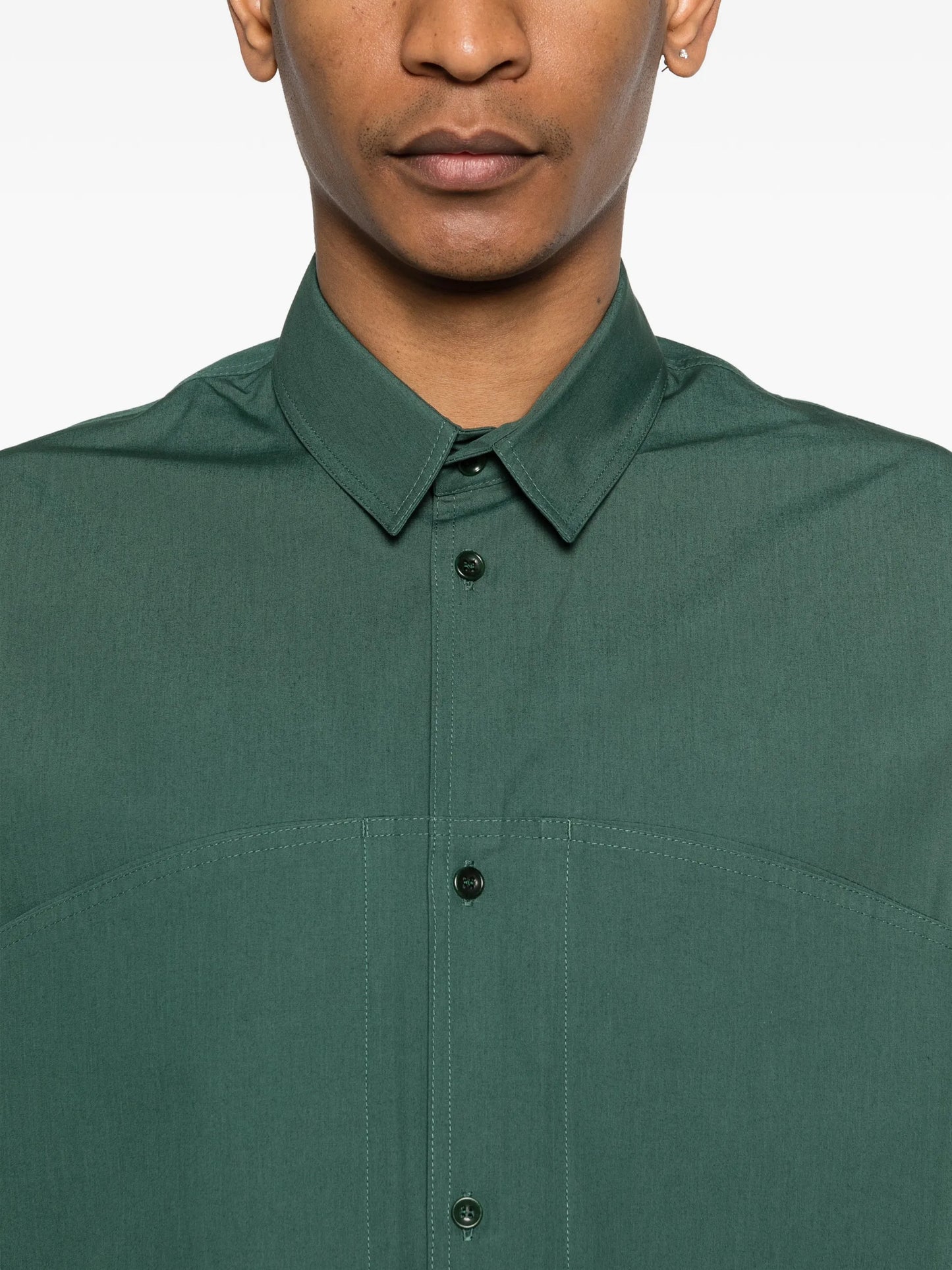 Oval oversized pocket shirt