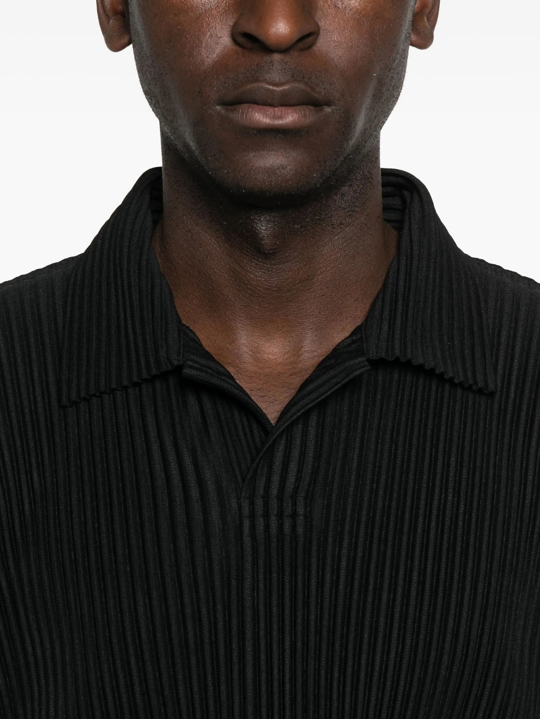 pleated polo shirt