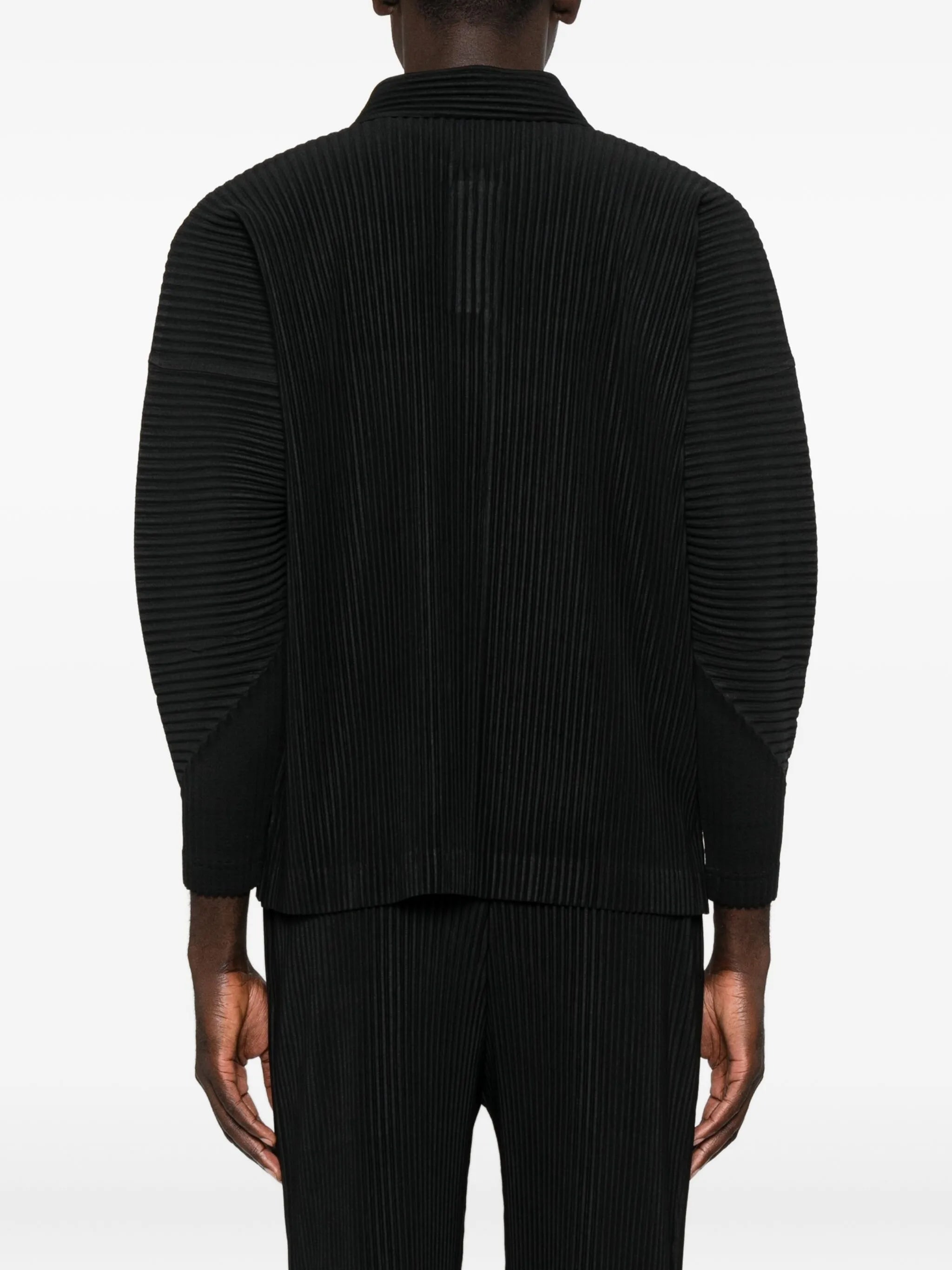 pleated polo shirt