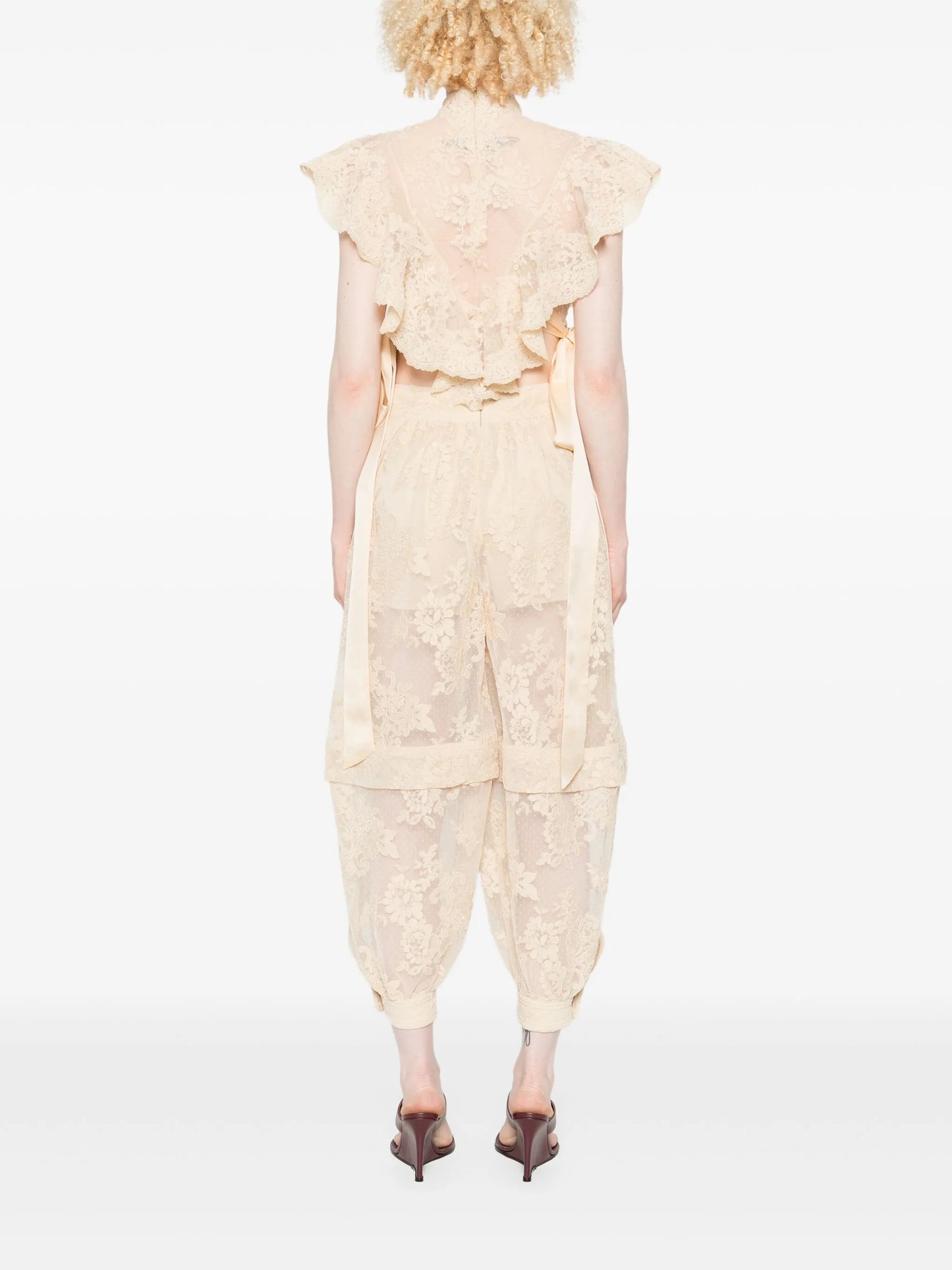 Hypnotic lace ruffled top
