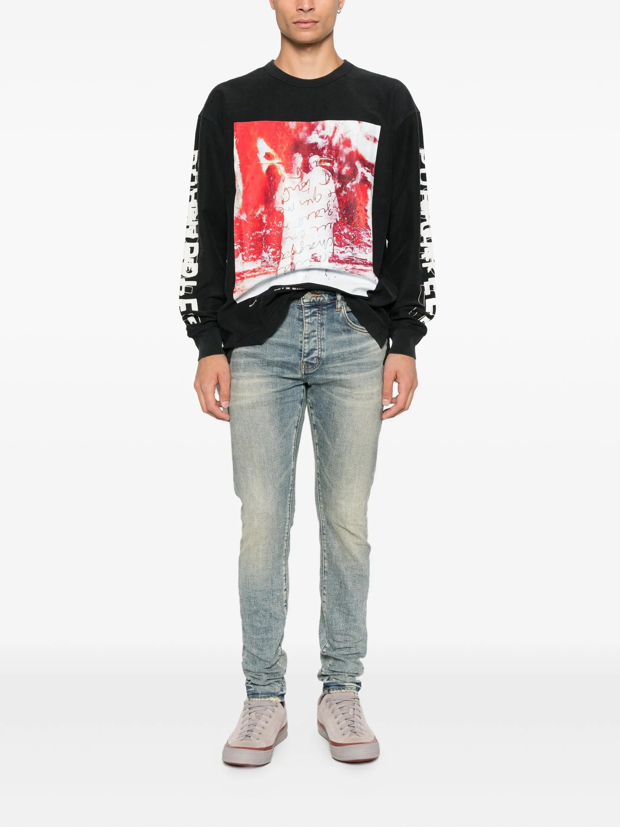 long-sleeve sweatshirt