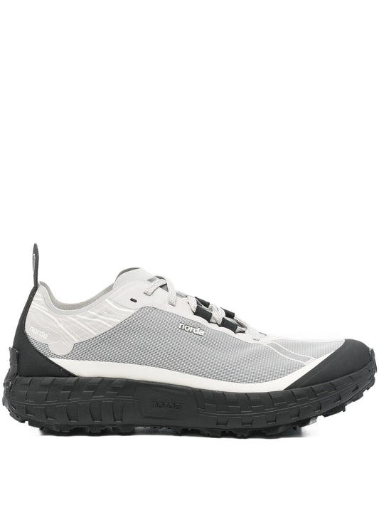 Dyneema megagrip sole running sneakers