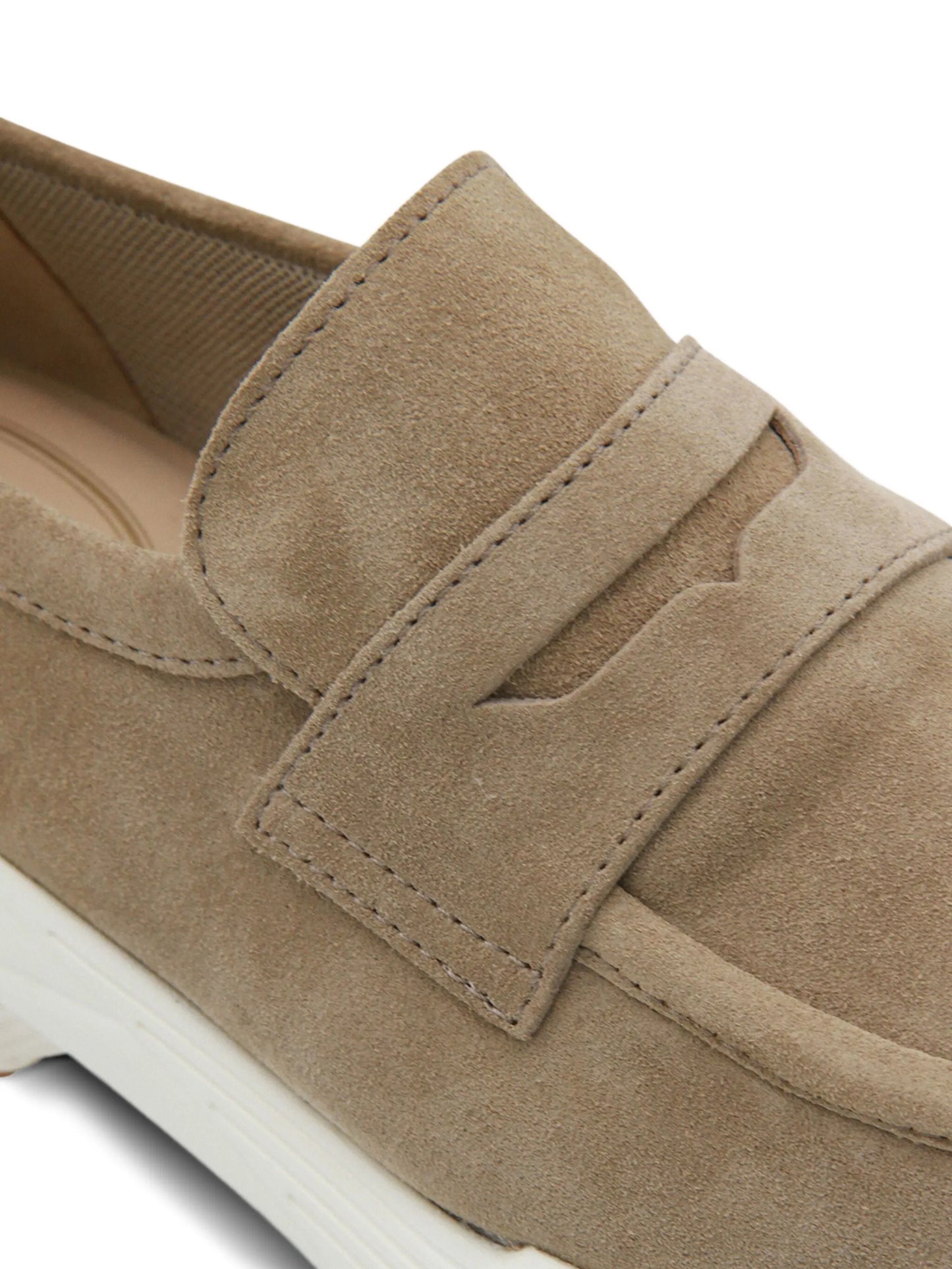 penny-slot sneakers