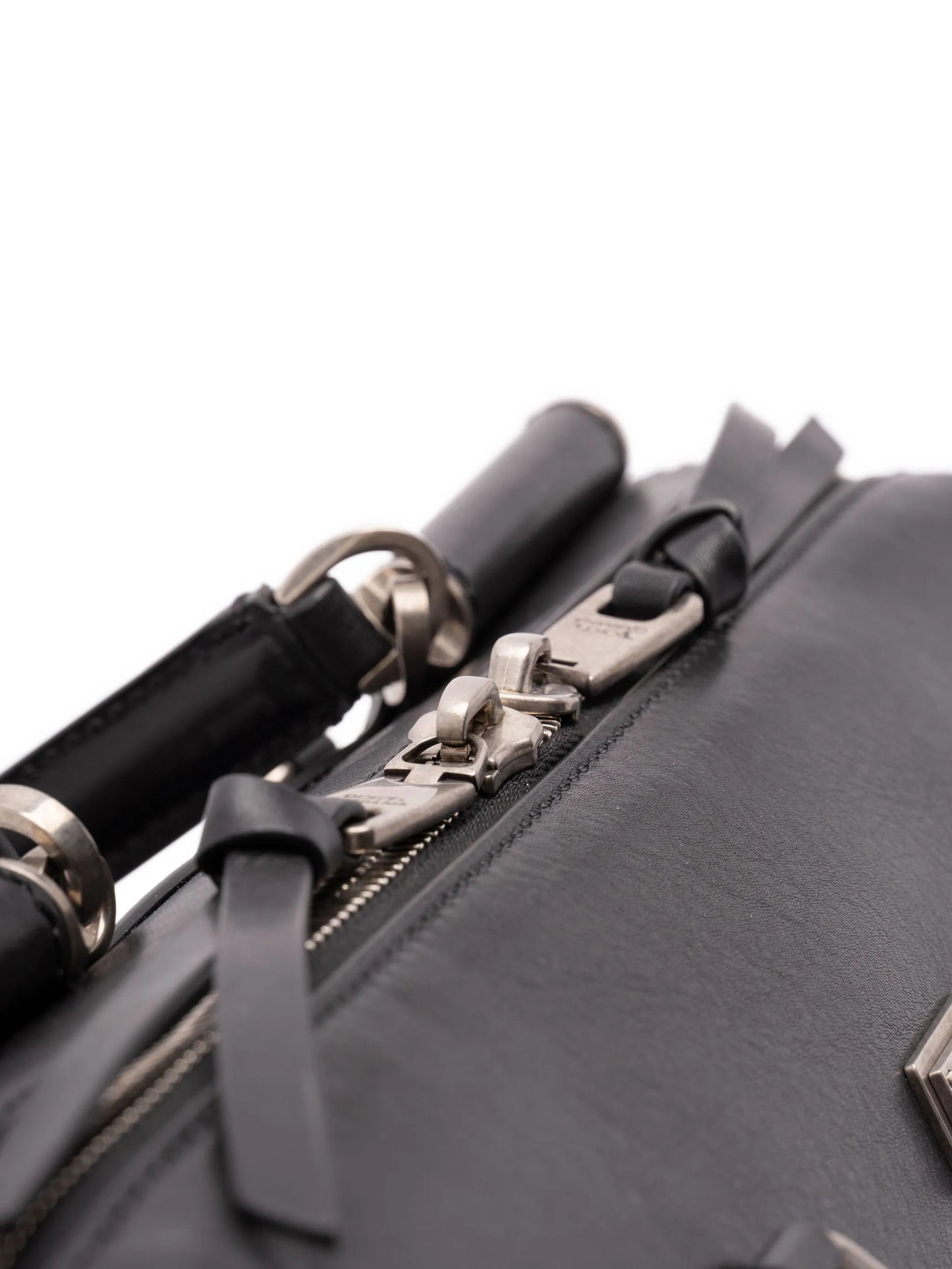 leather travel bag
