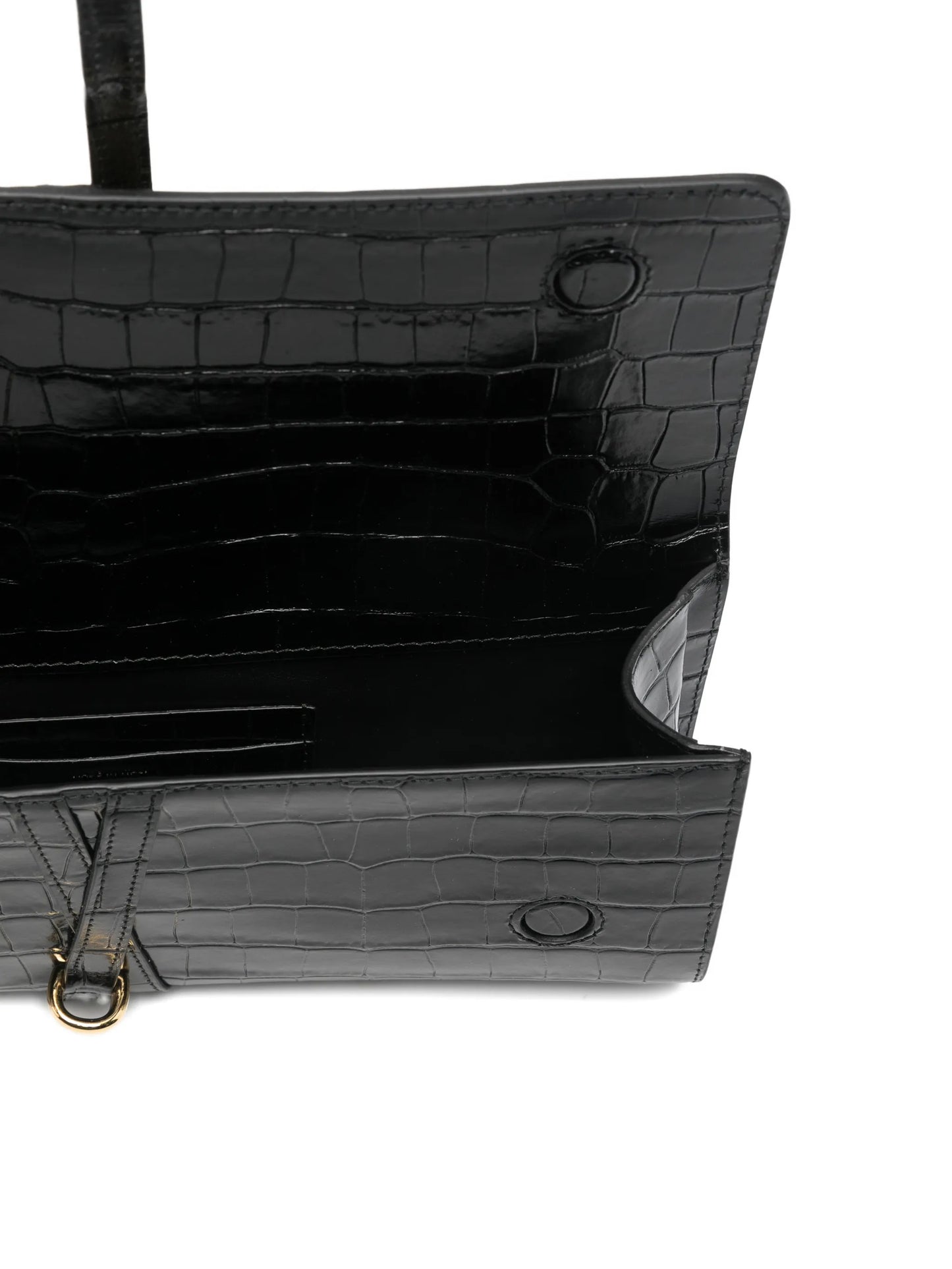 belted clutch