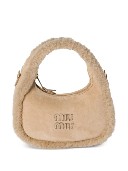 Wander shoulder bag