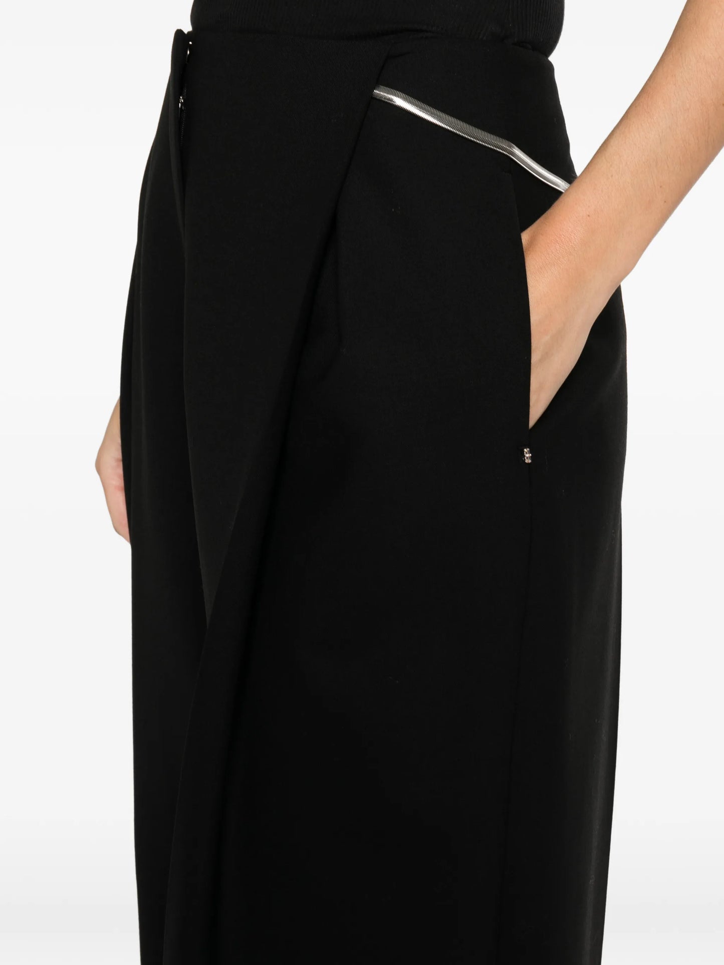 pleated-front trousers