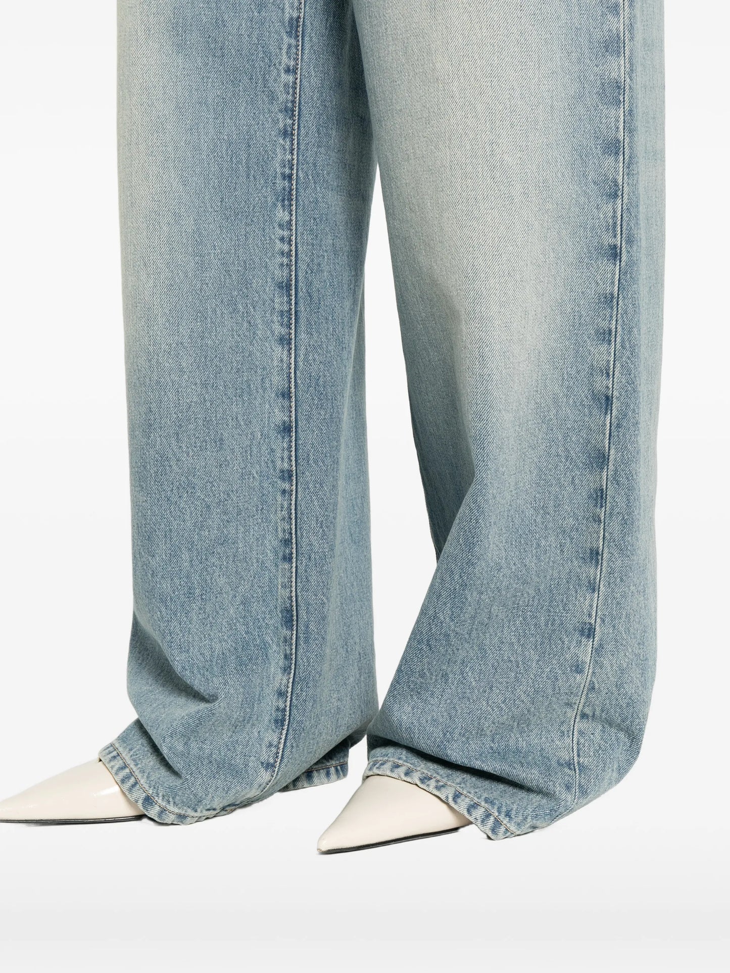 wide-leg jeans