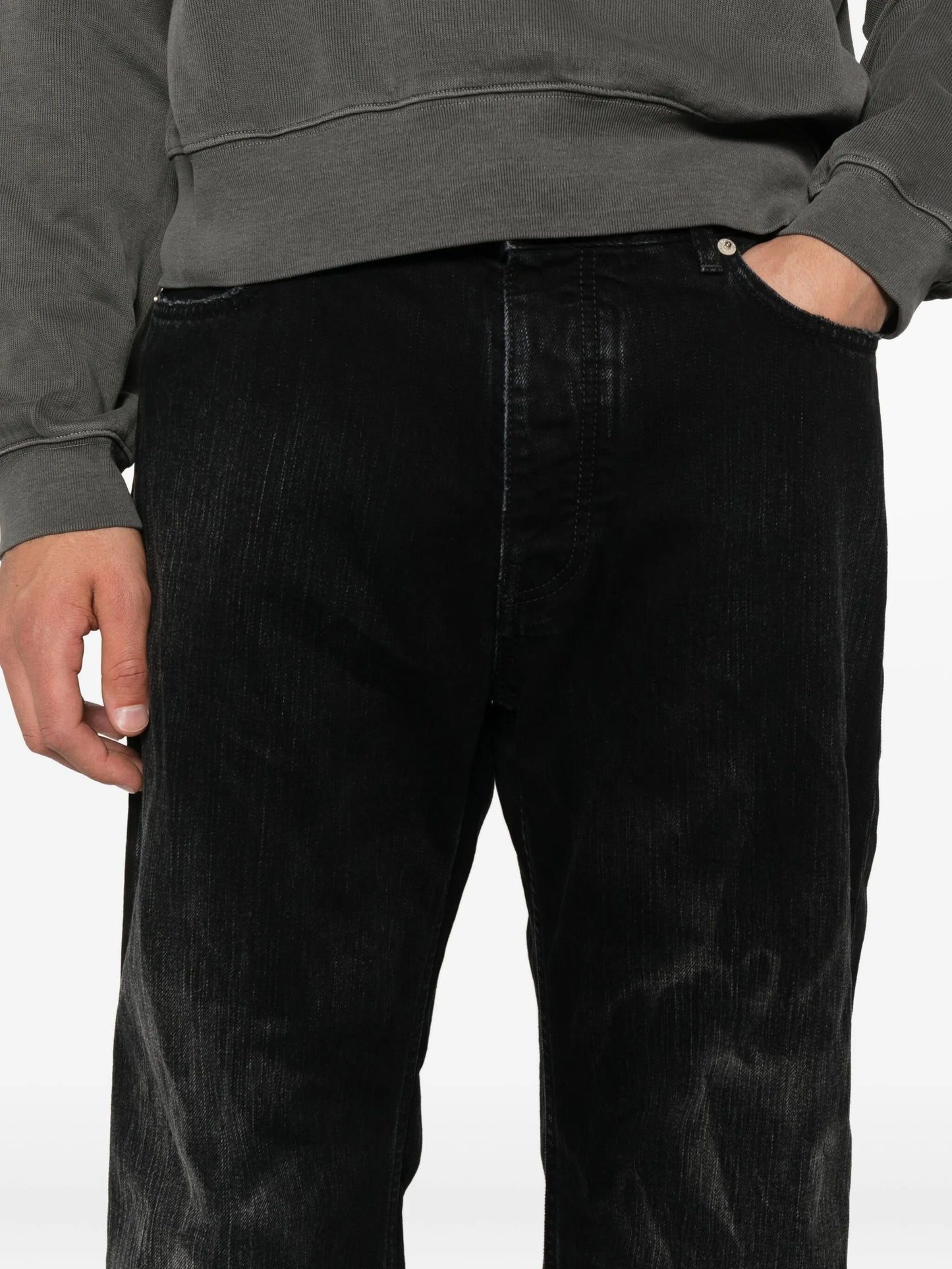 button-fastening jeans