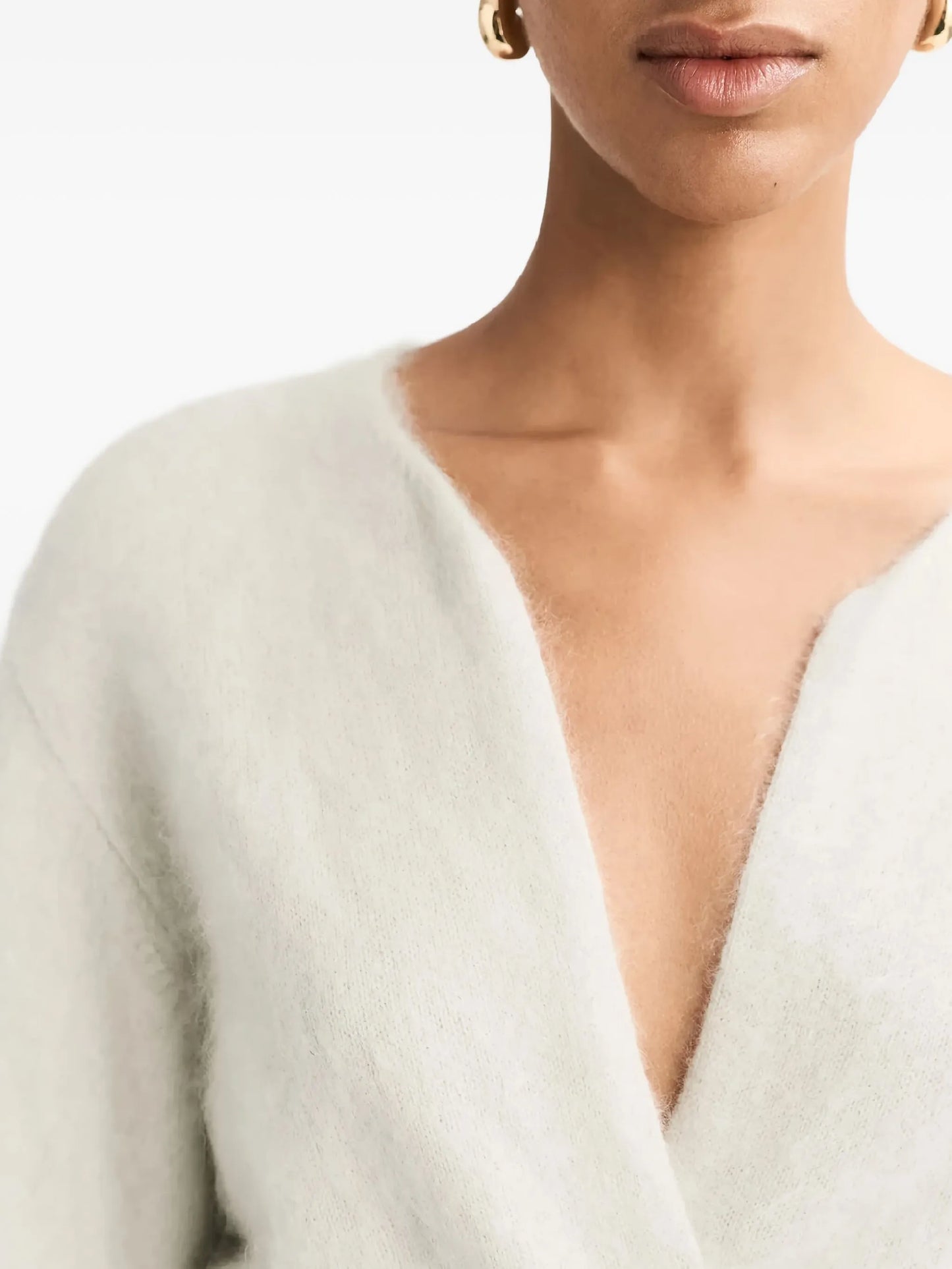 V-neck tie brushed cardigan