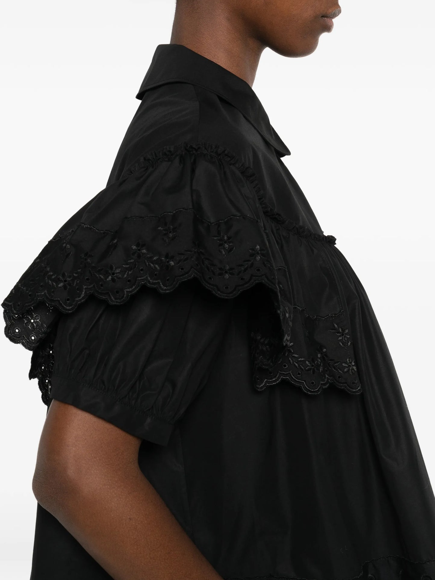 broderie-anglaise sleeveless shirt