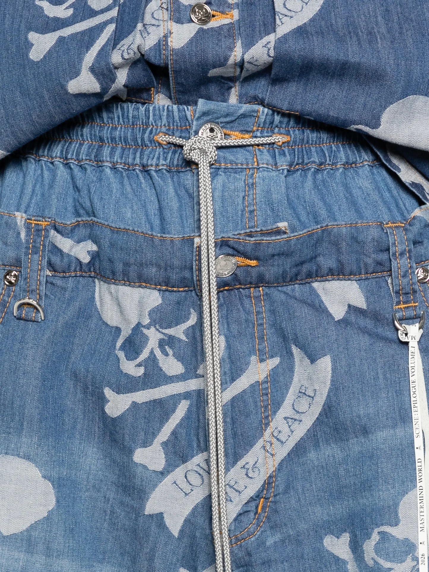 patterned denim shorts