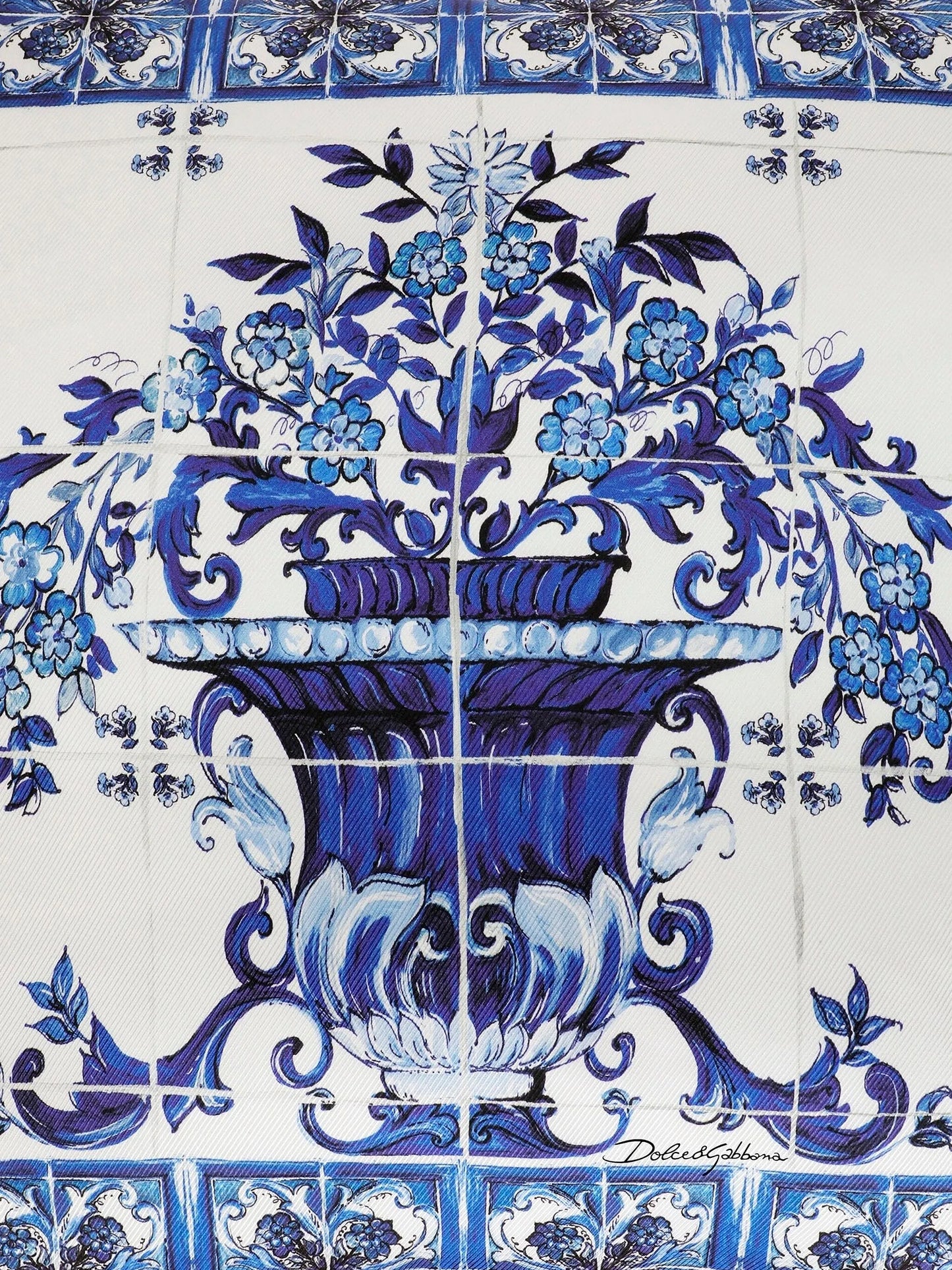 floral-print cushion