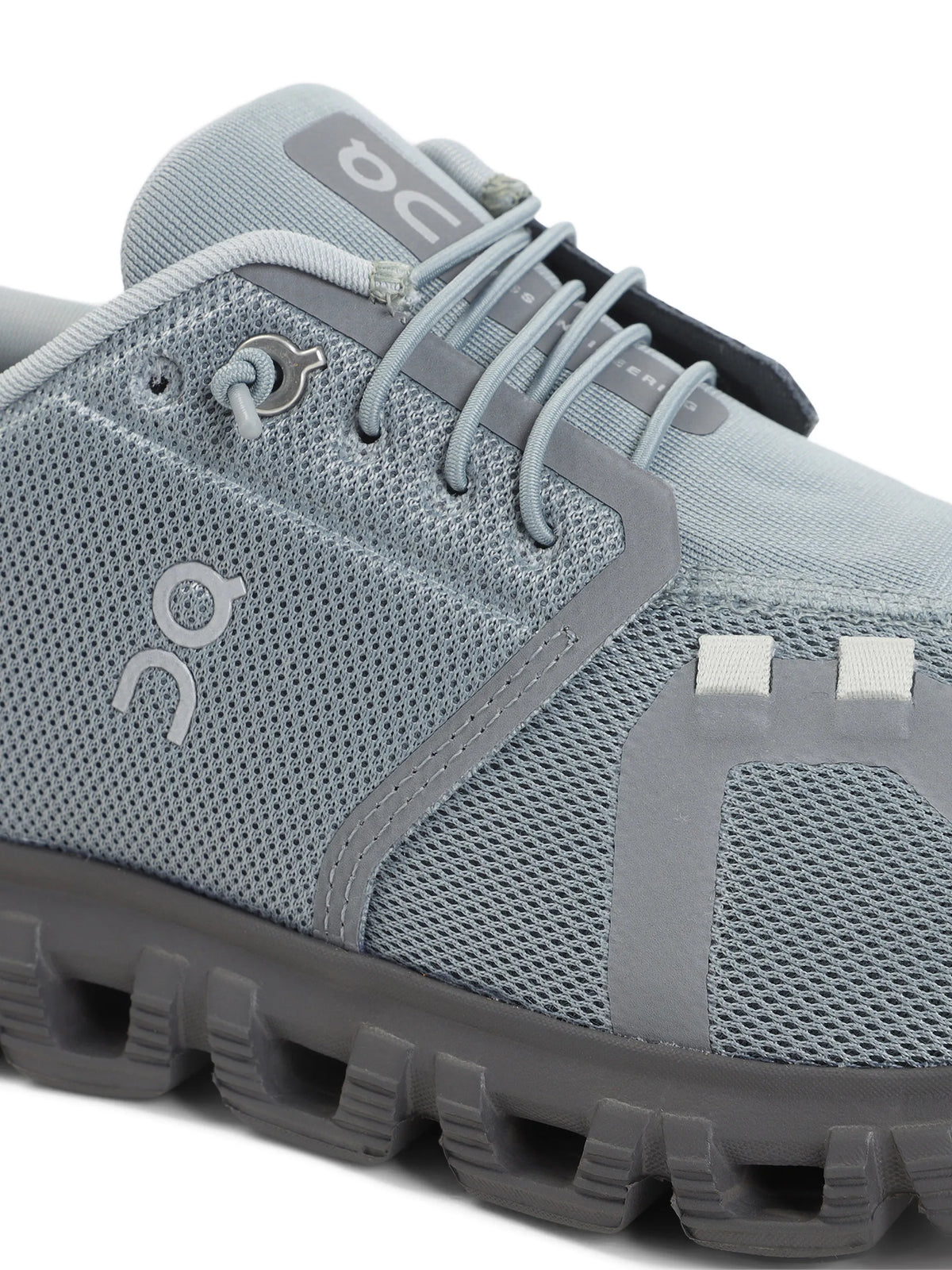 Cloud 5 sneakers