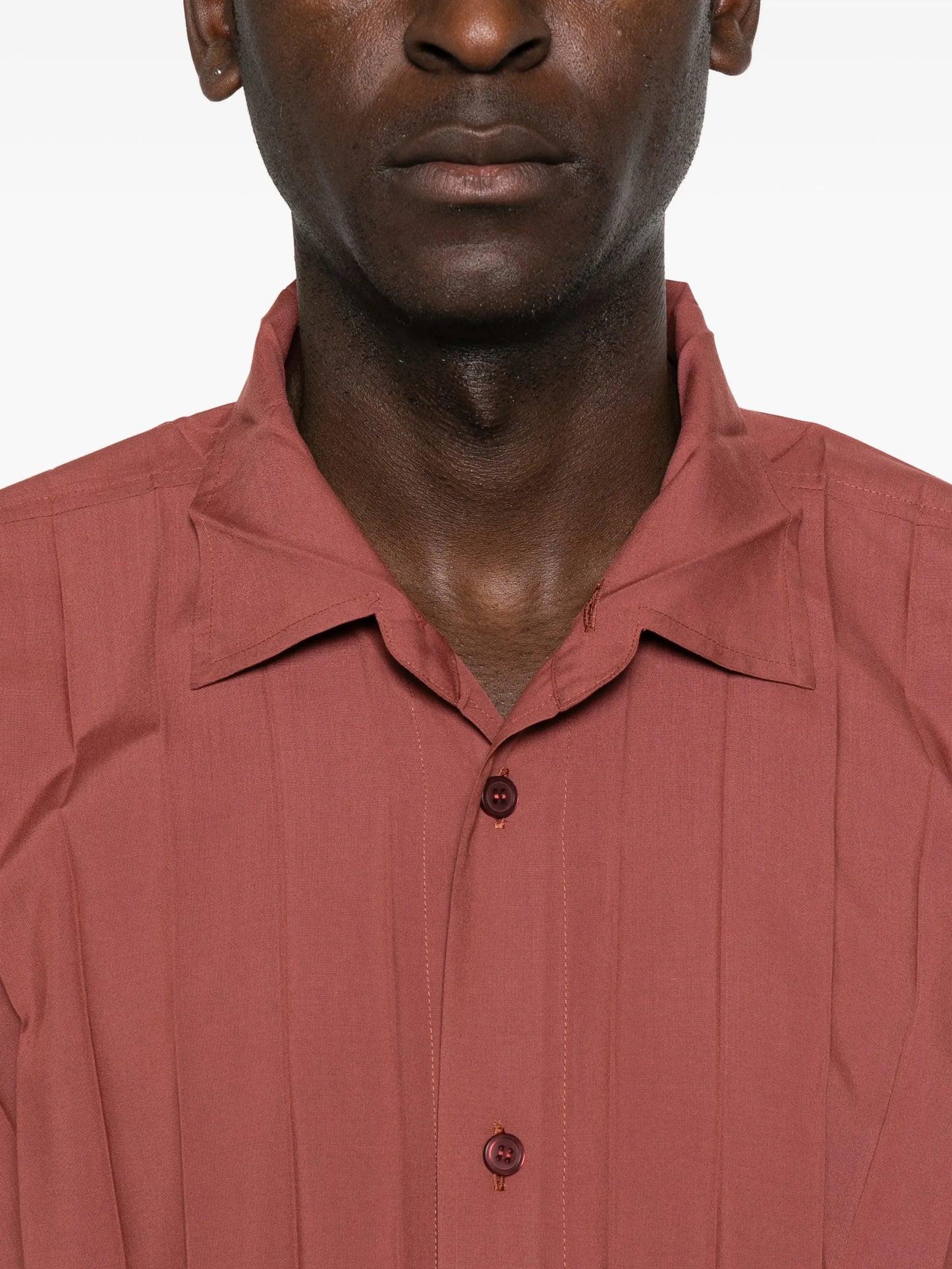pleated shirt