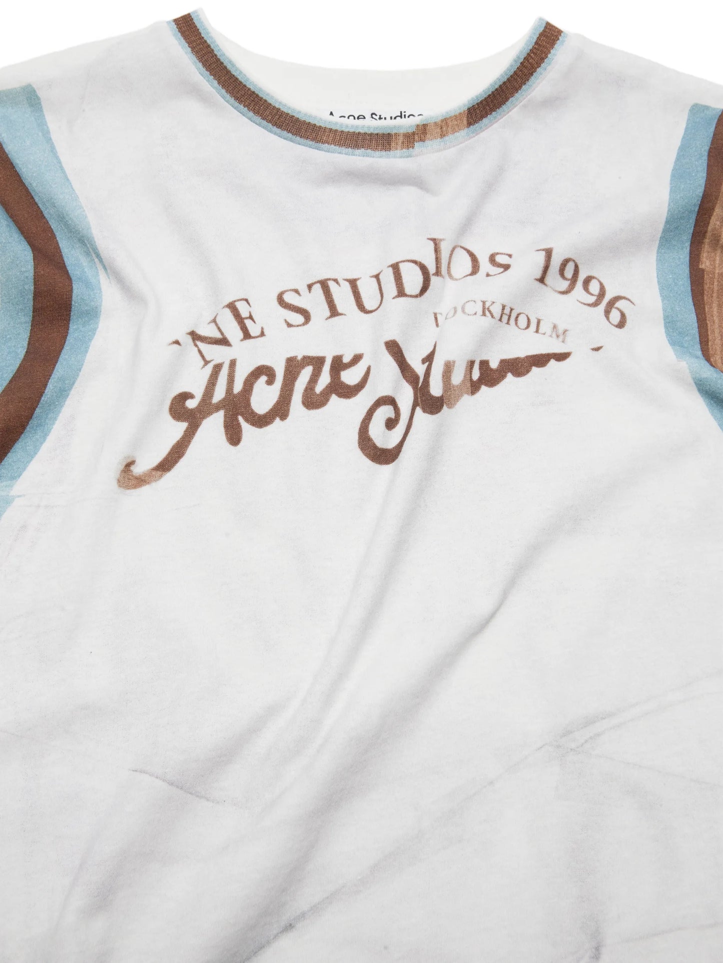 graphic t-shirt
