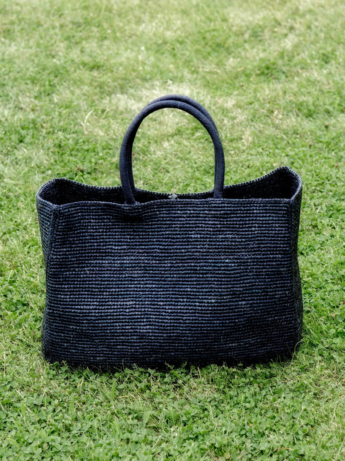 the Charlotte raffia bag small