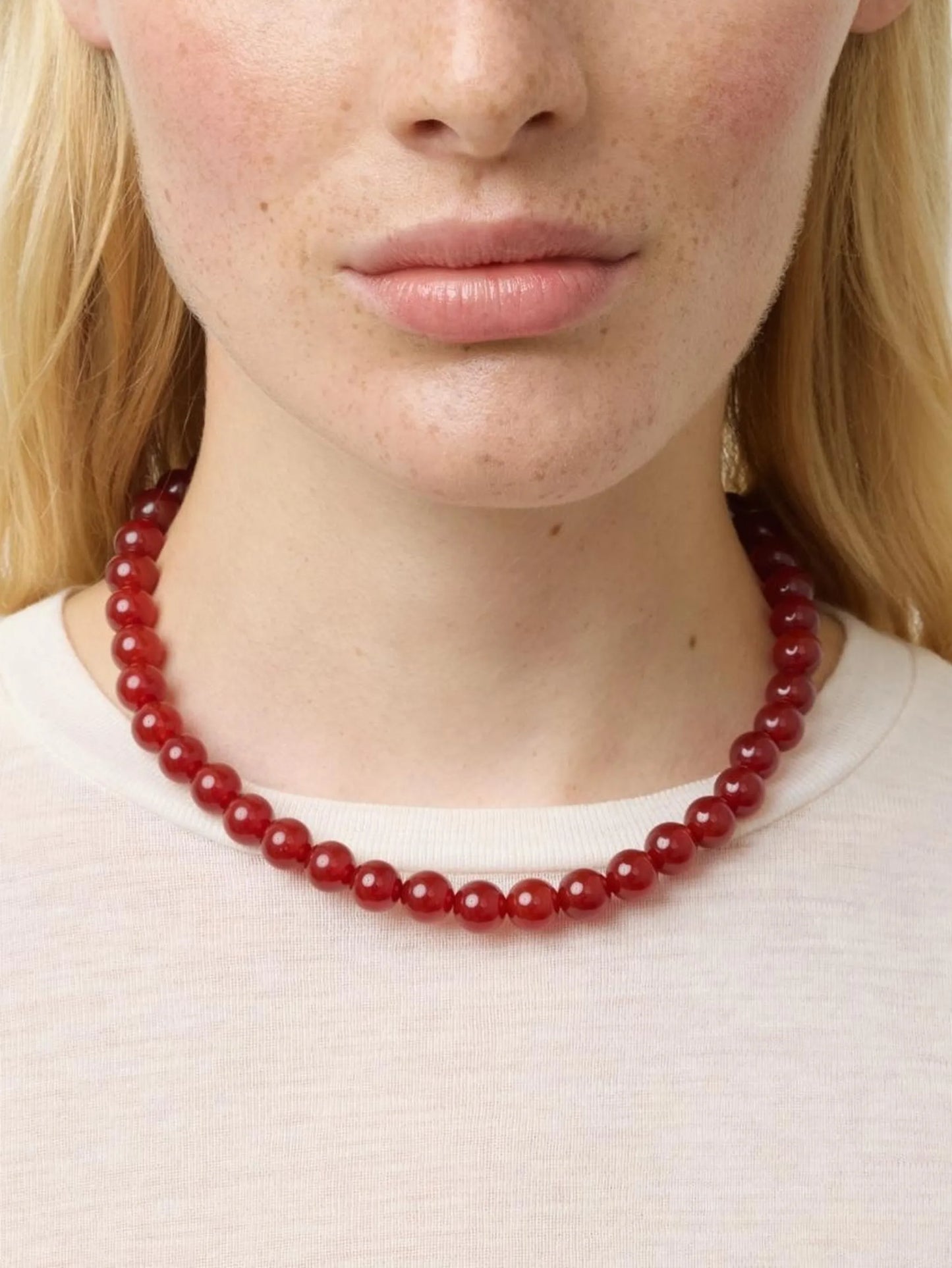 Mary beaded necklace