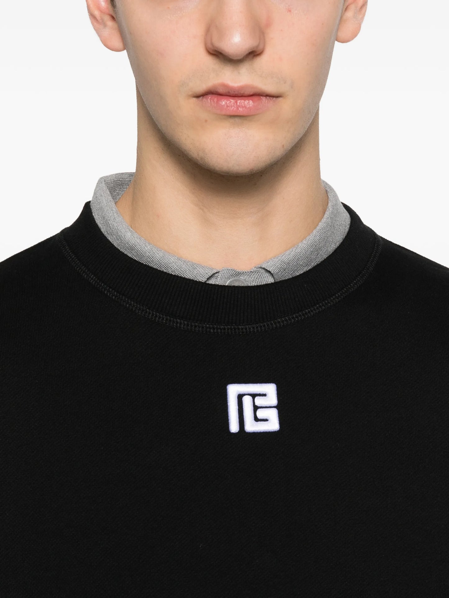 logo-embroidered sweater
