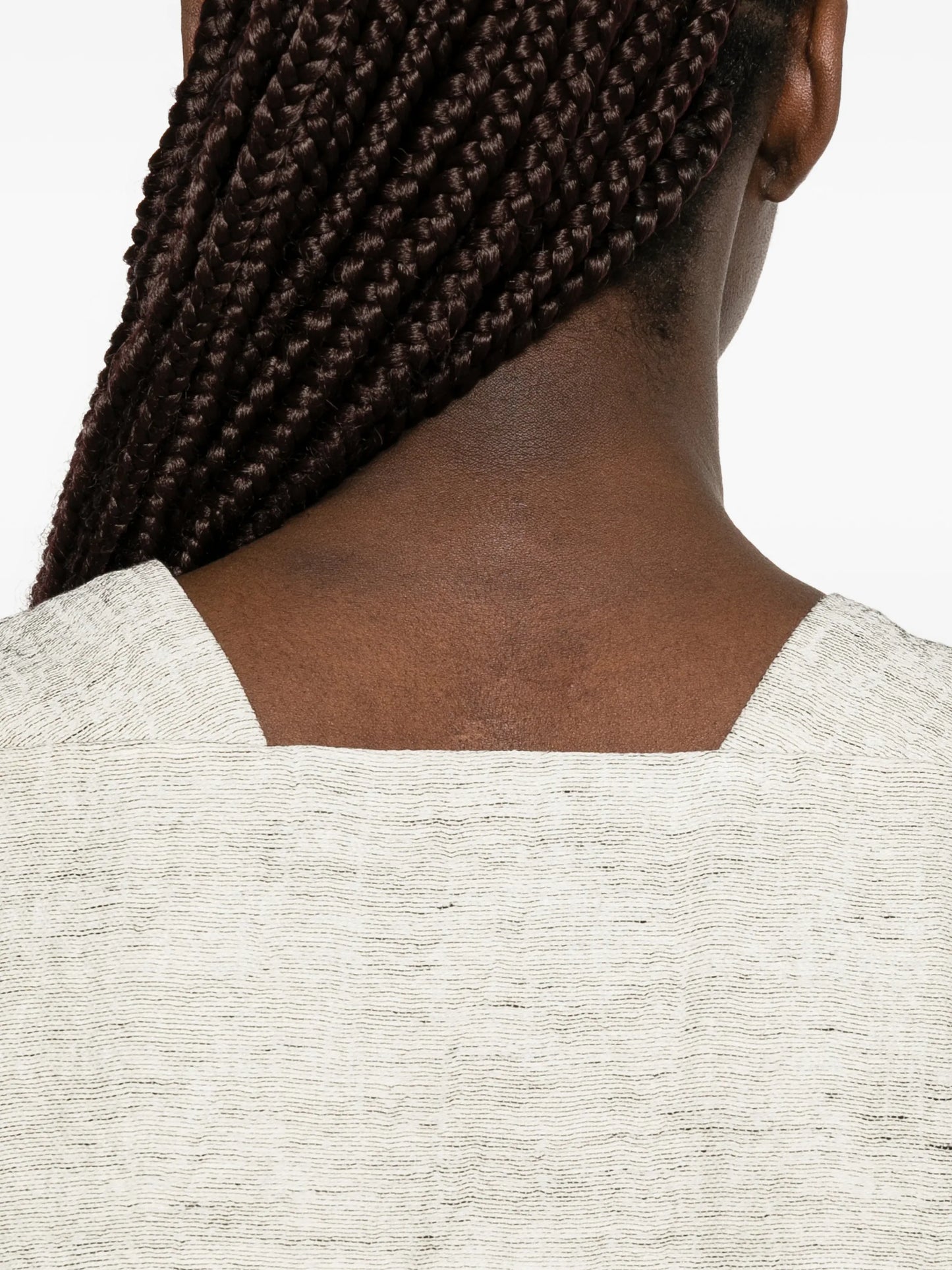 short-sleeves top