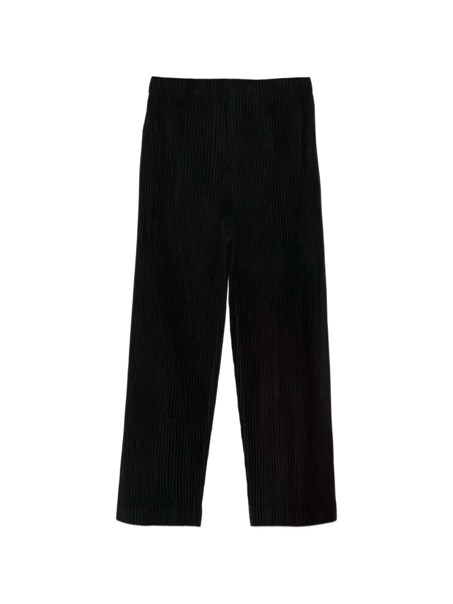 pleated trousers