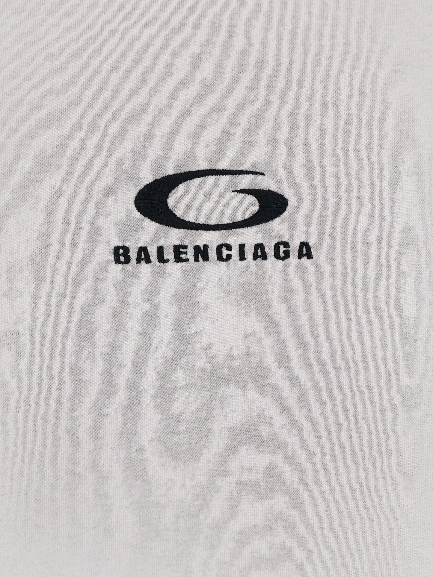 layered-sleeve logo-embroidered t-shirt