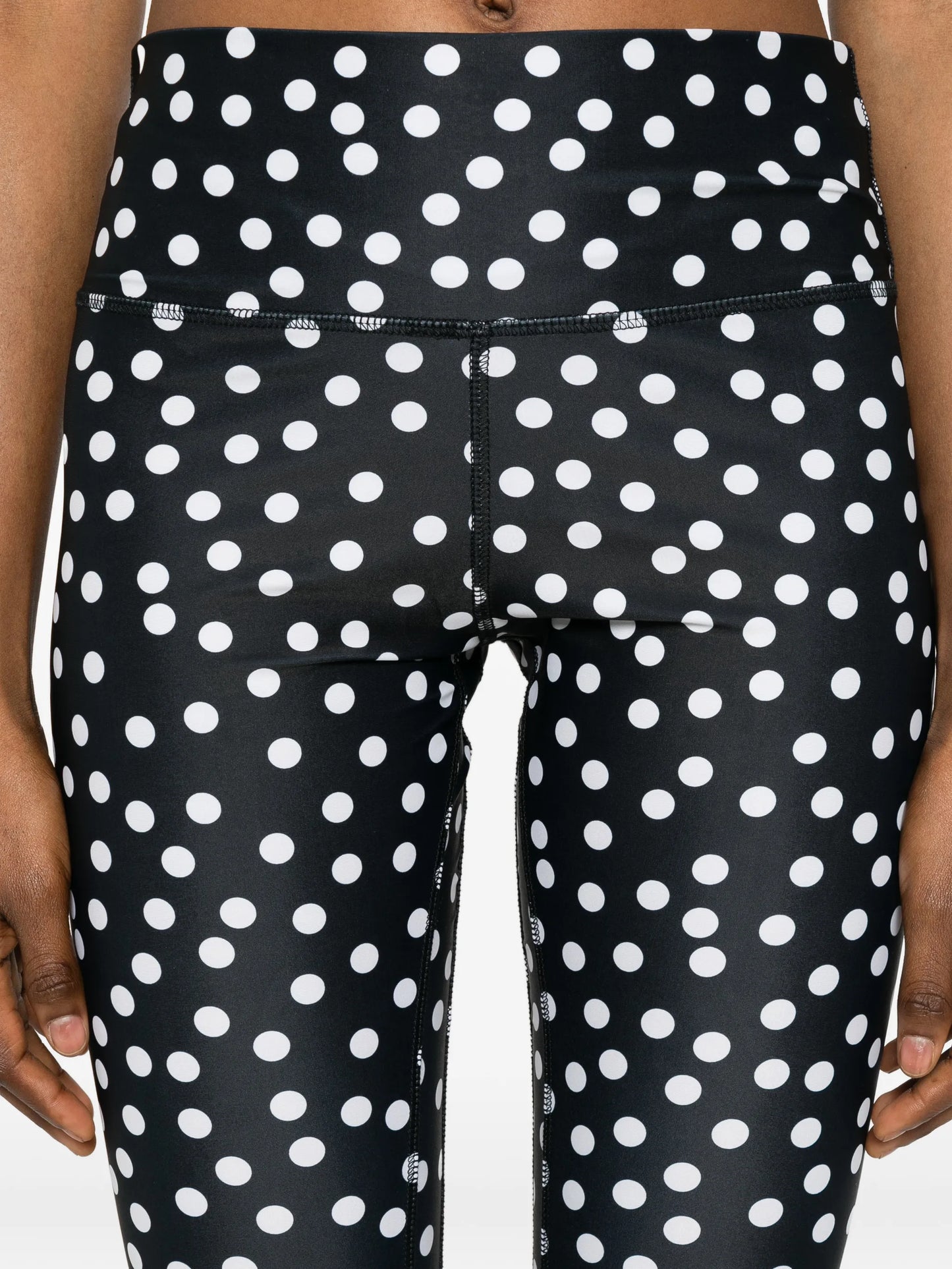 Capri polka-dot shorts