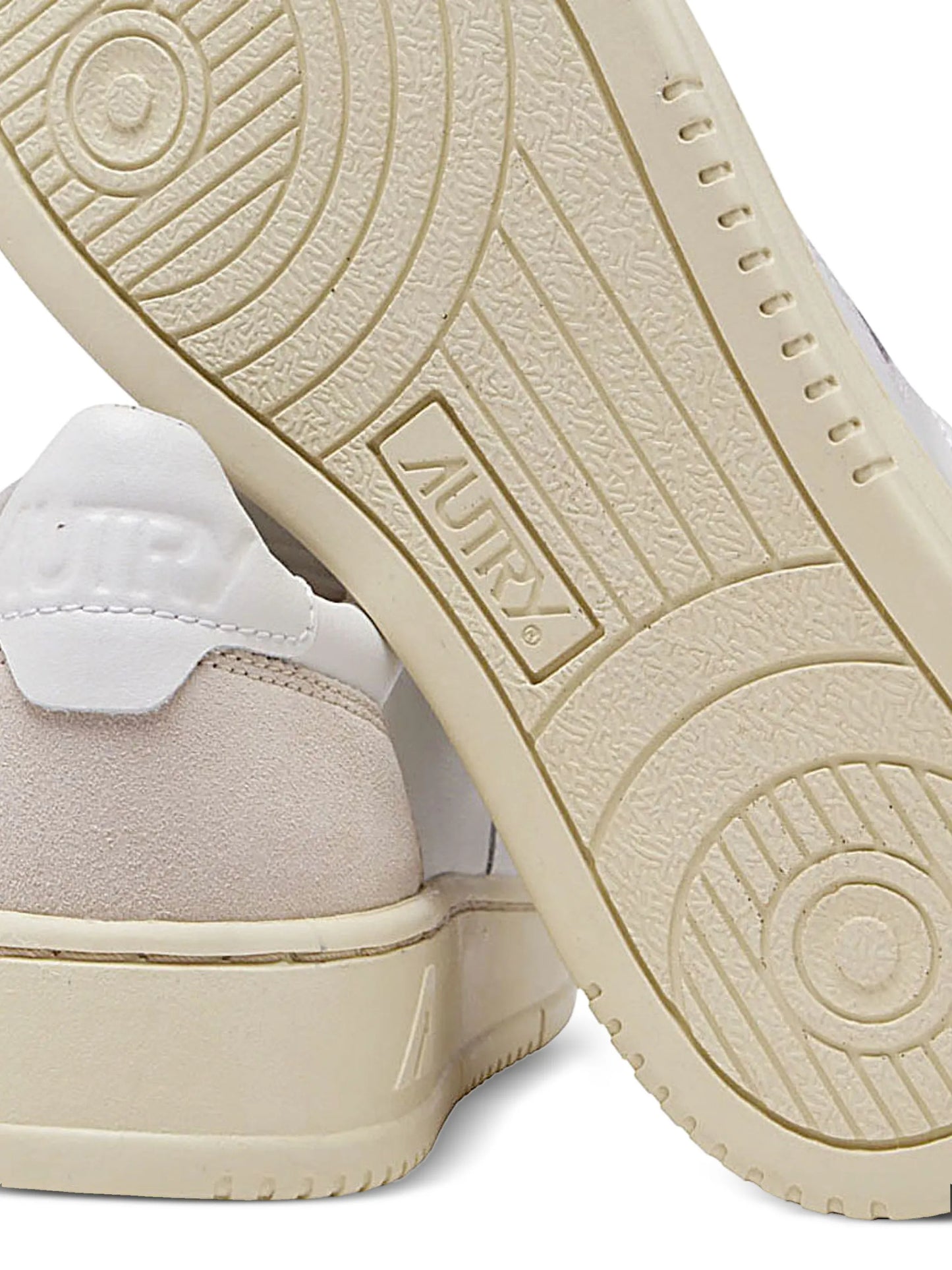 Medalist low sneakers