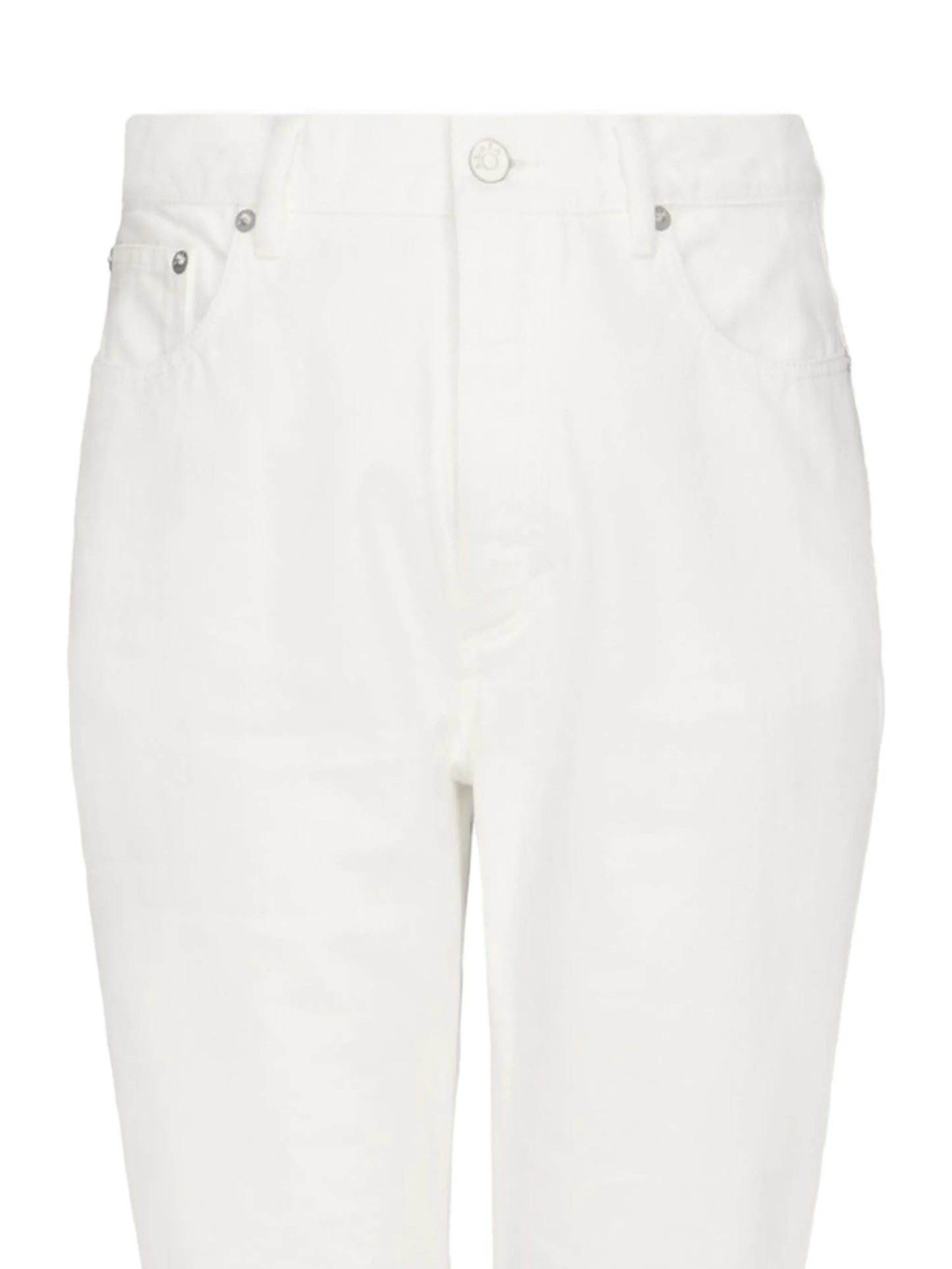 skinny-cut jeans