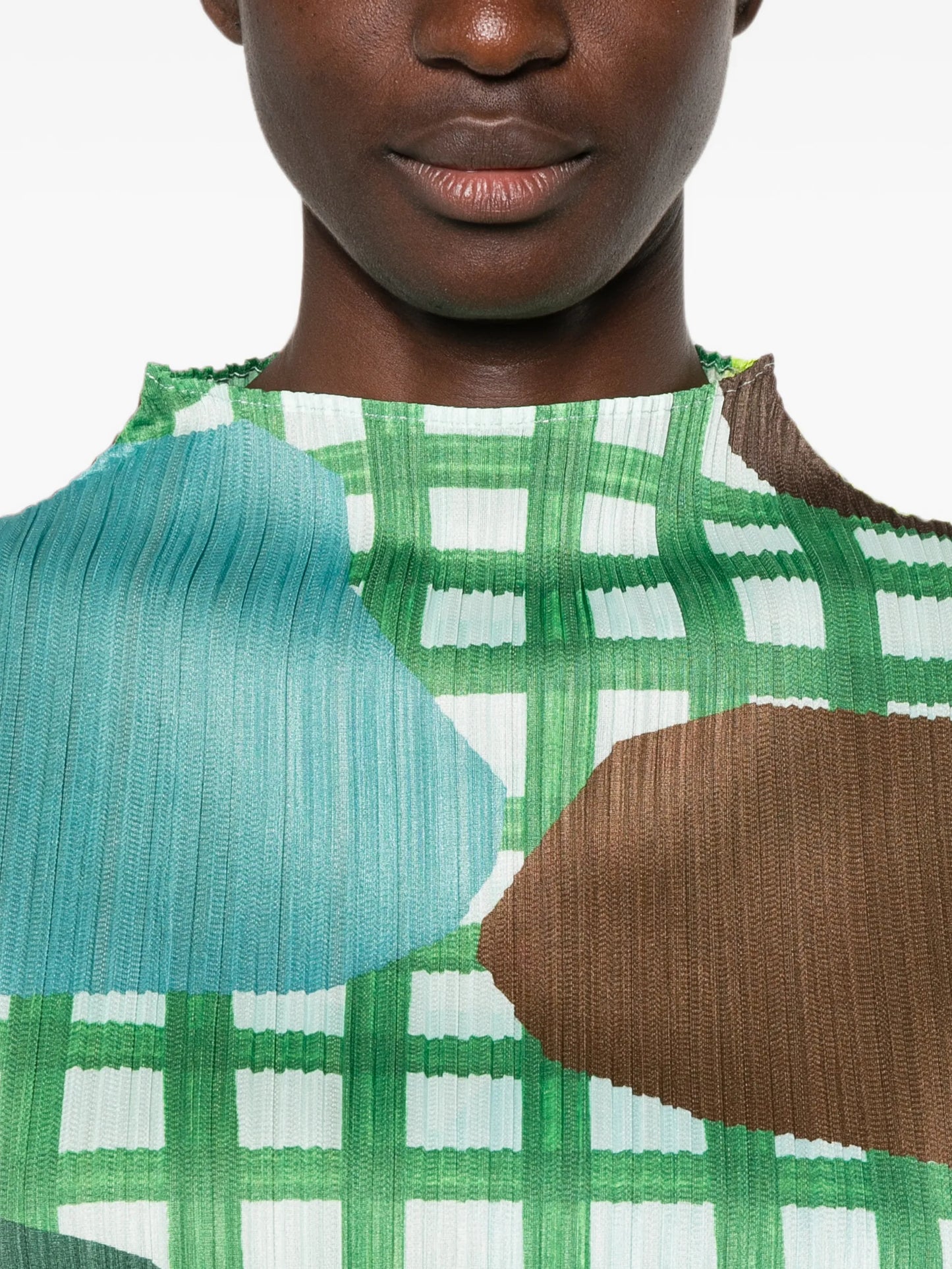 Market short-sleeves top