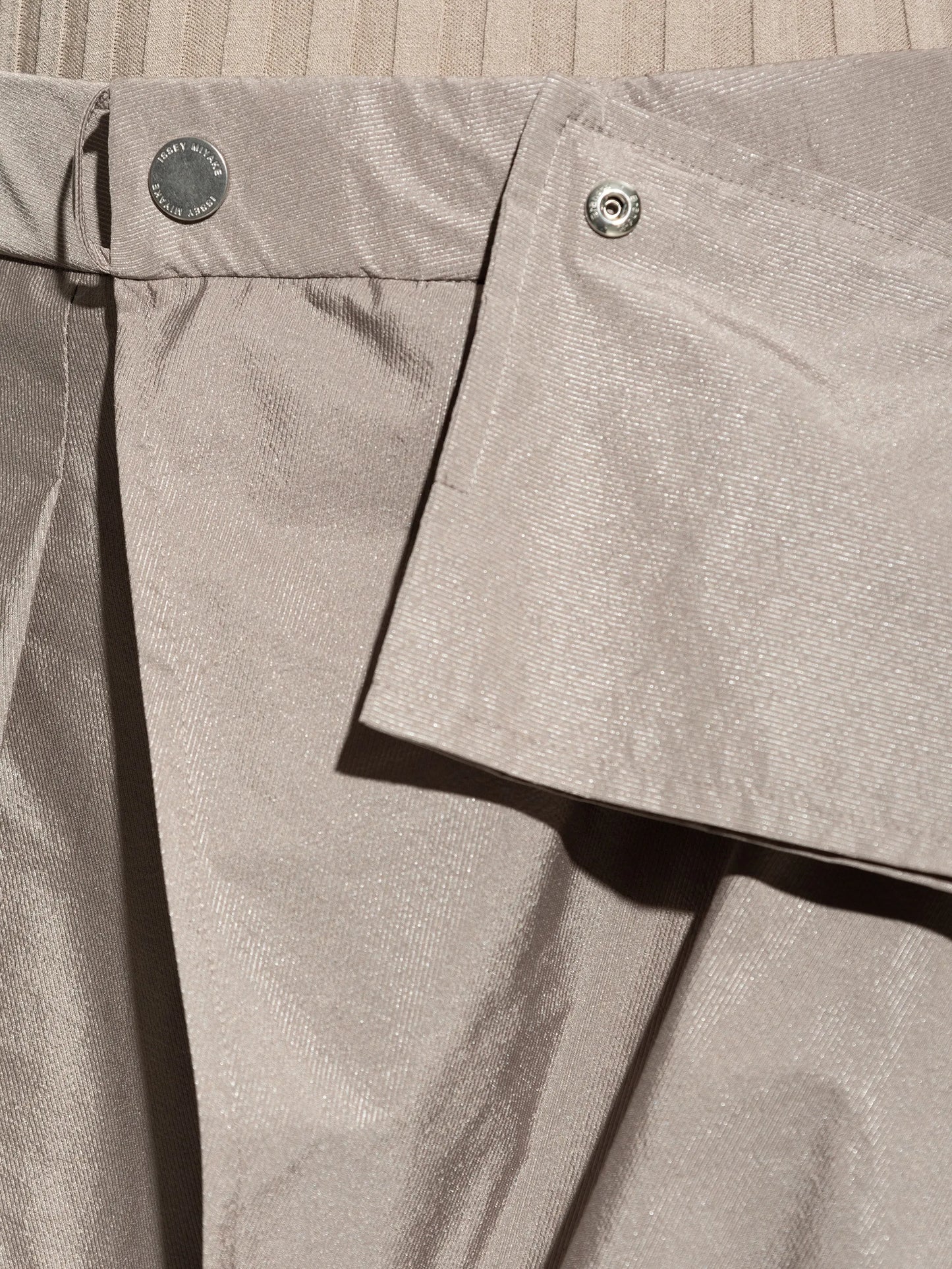 folded-detail trousers
