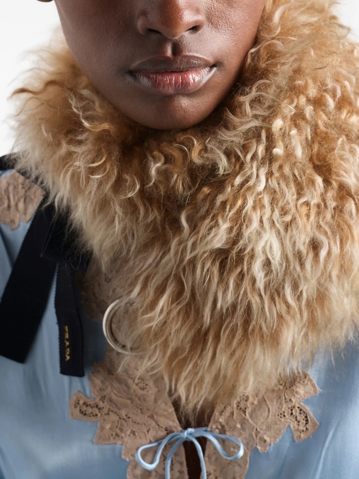 shearling collar