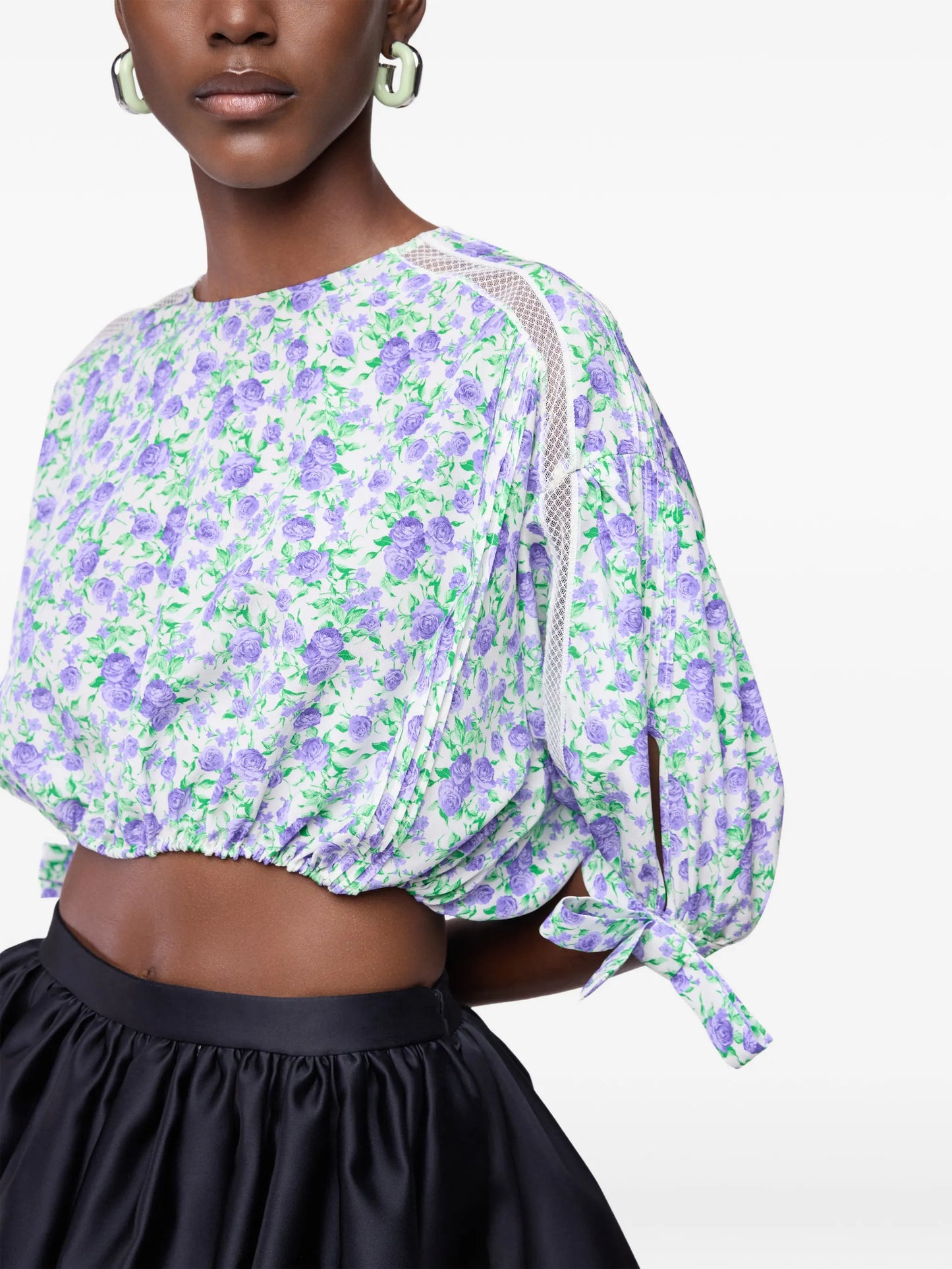floral puff-sleeved crop top