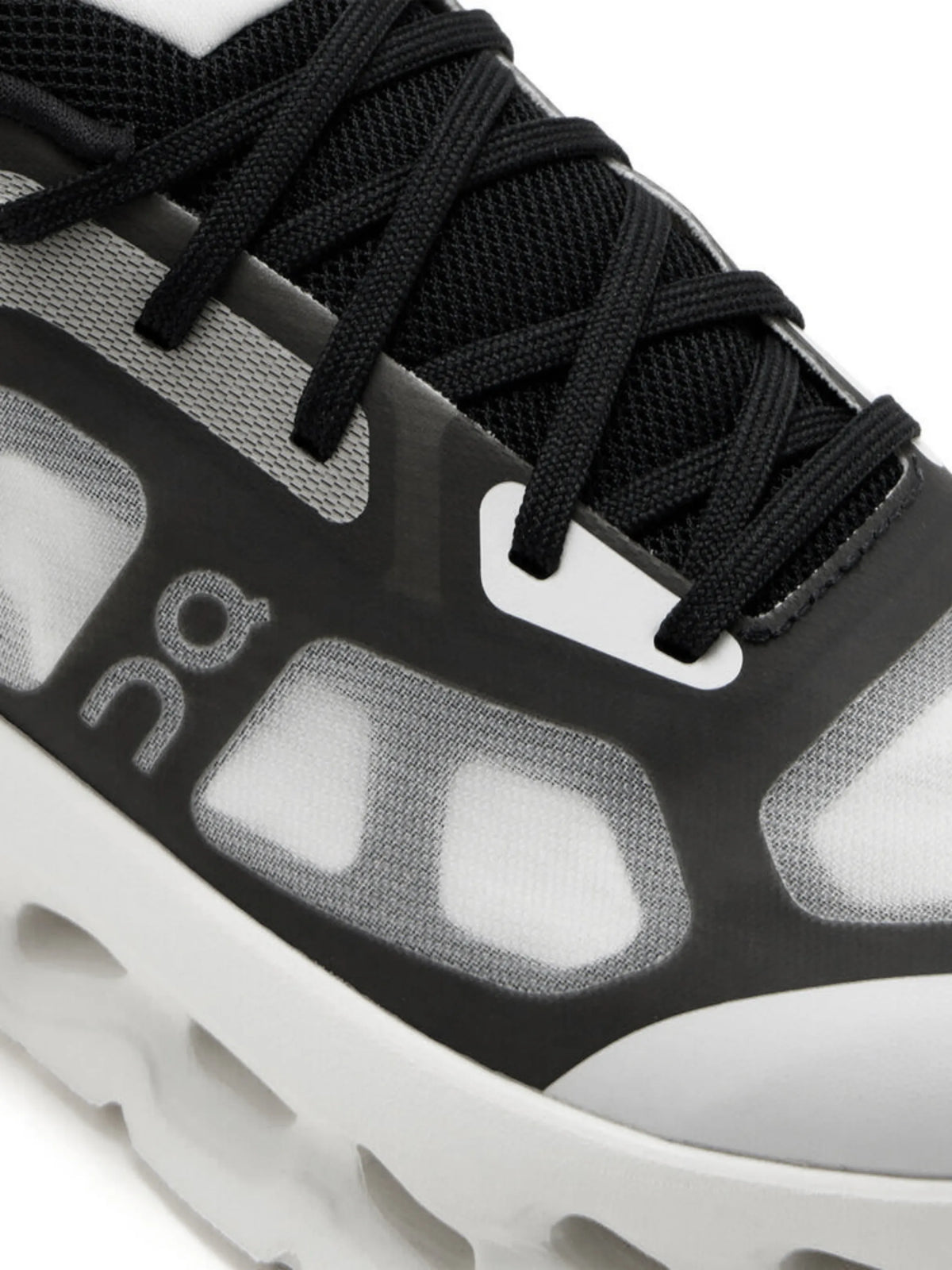 Cloudtilt Remix sneakers