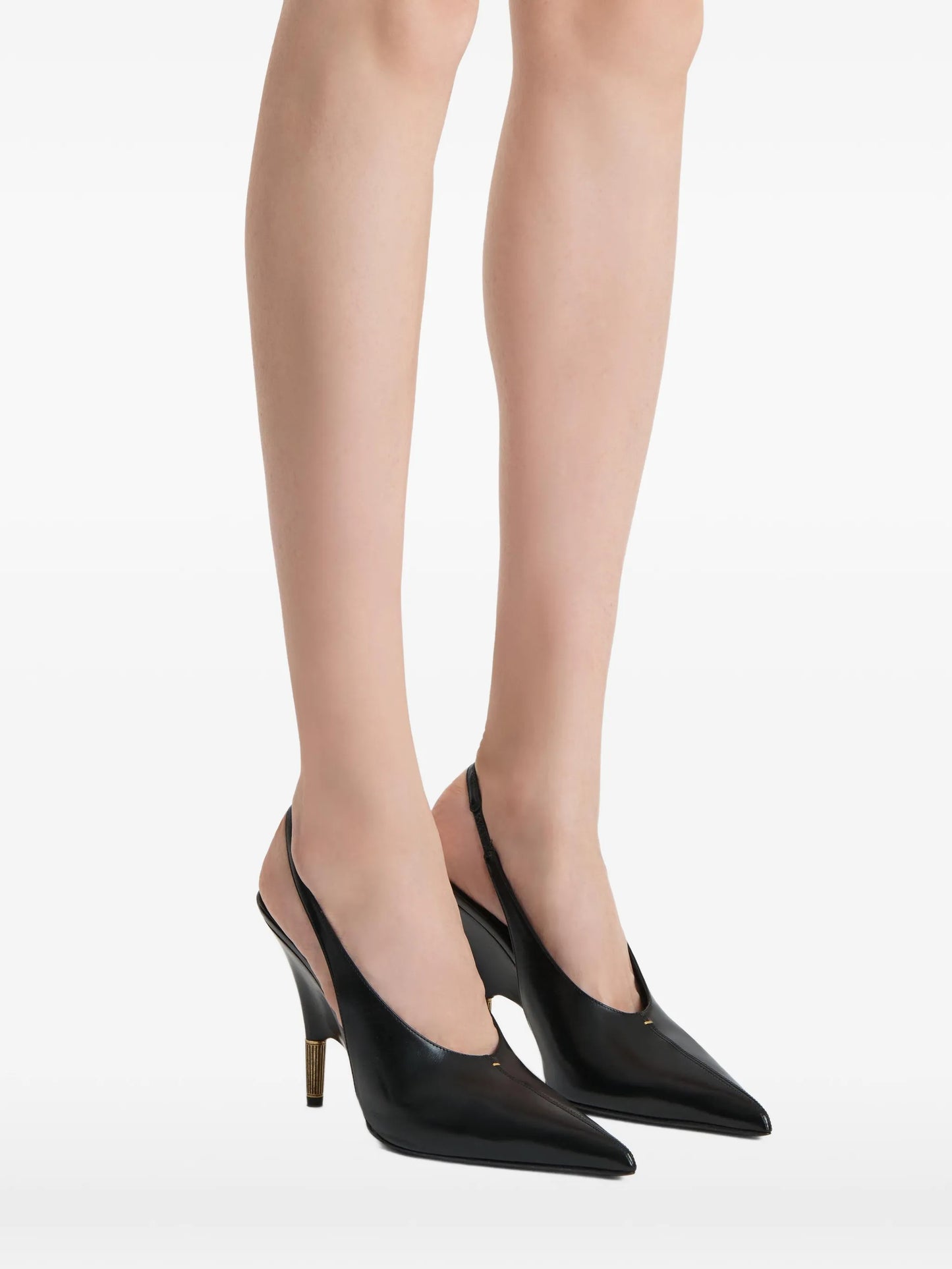 Bella pumps