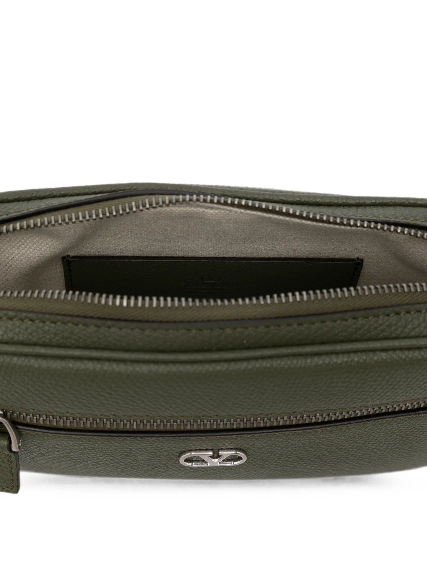 VLogo Signature leather shoulder bag
