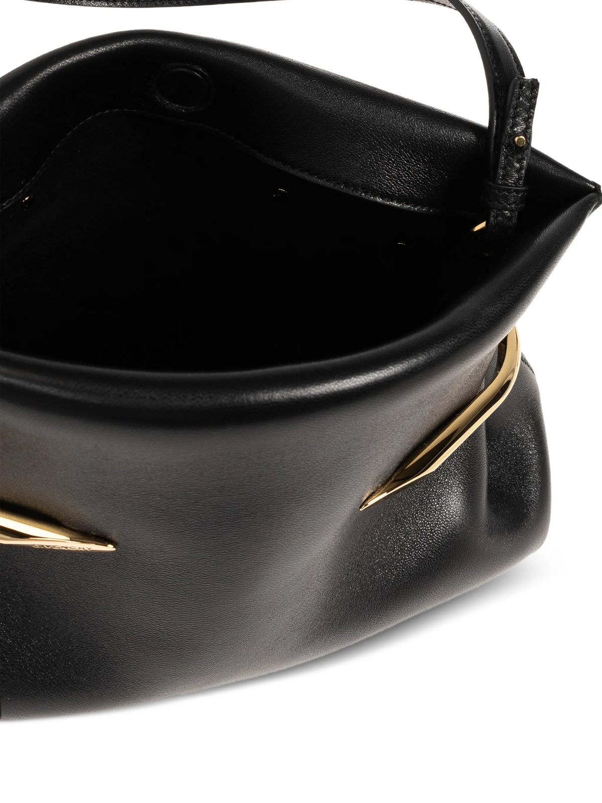 Pinch soft clutch in nappa leather