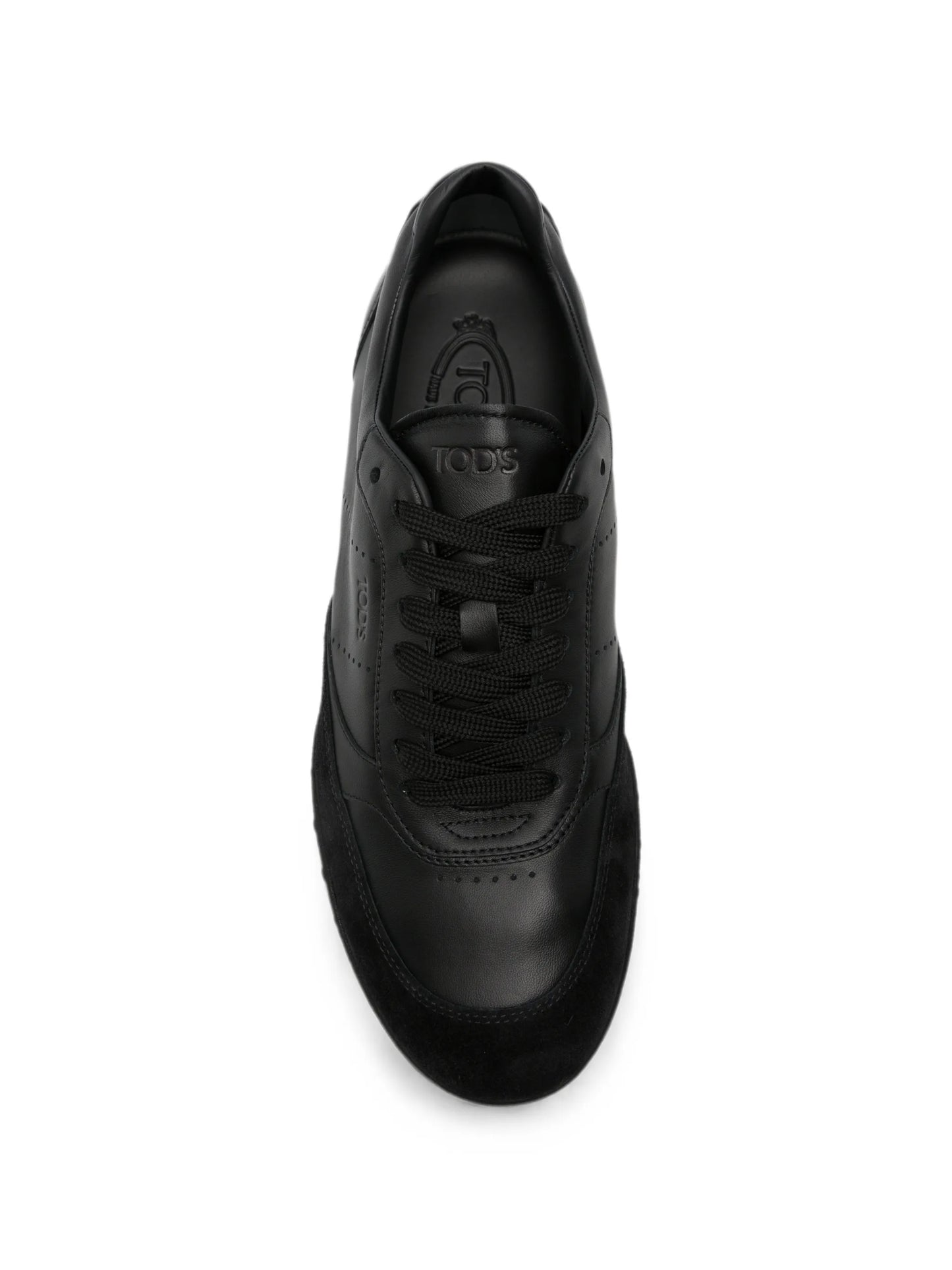 sneakers in leather