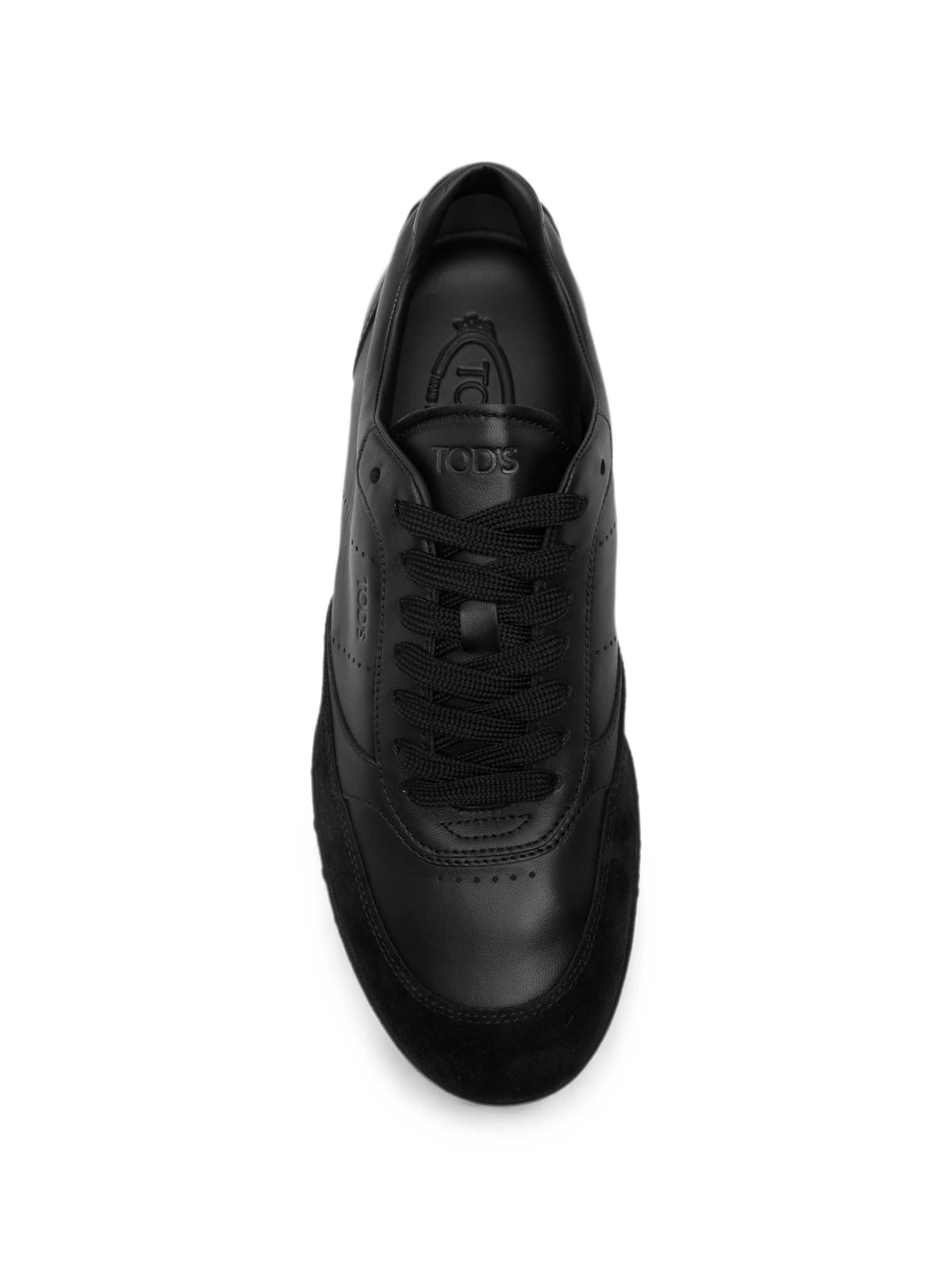 sneakers in leather
