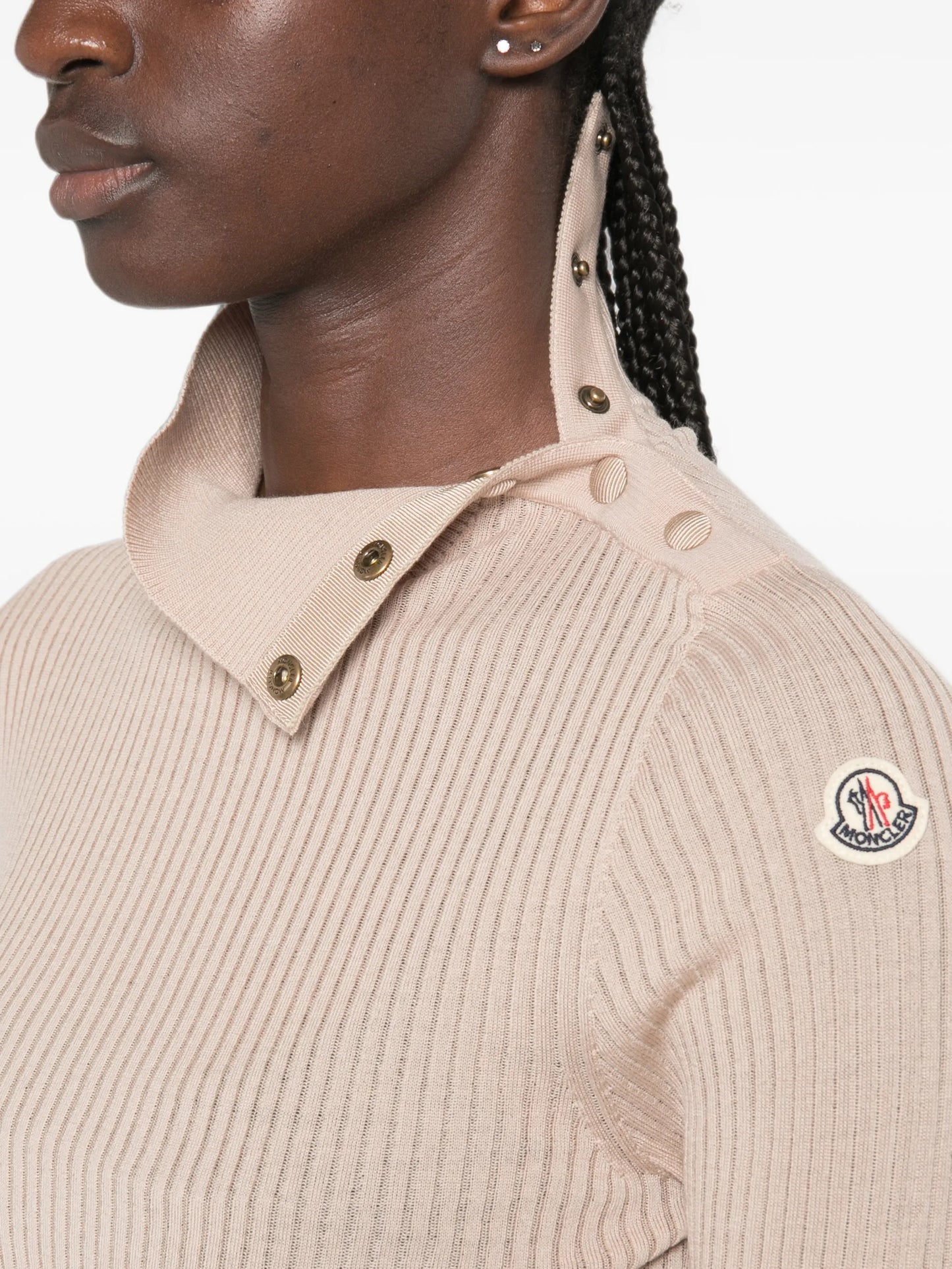 ribbed-knit button-fastening sweater