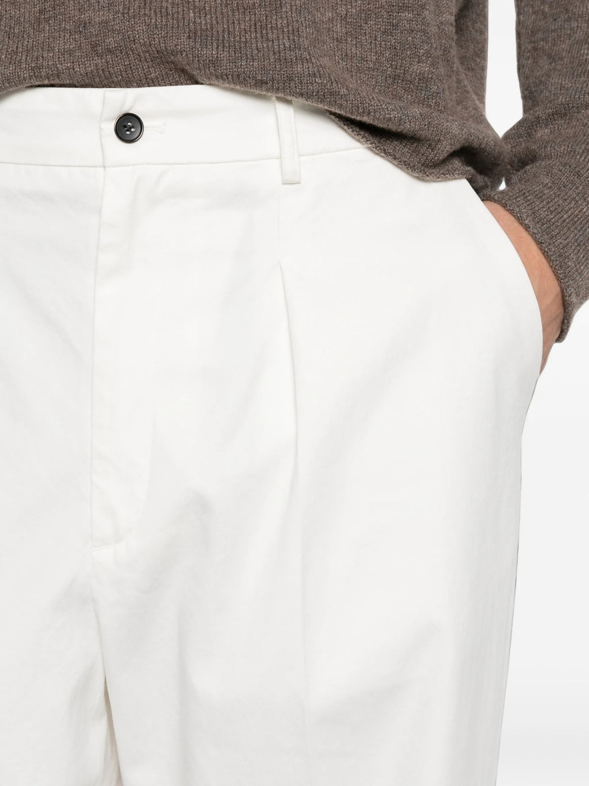 Saico pleated trousers