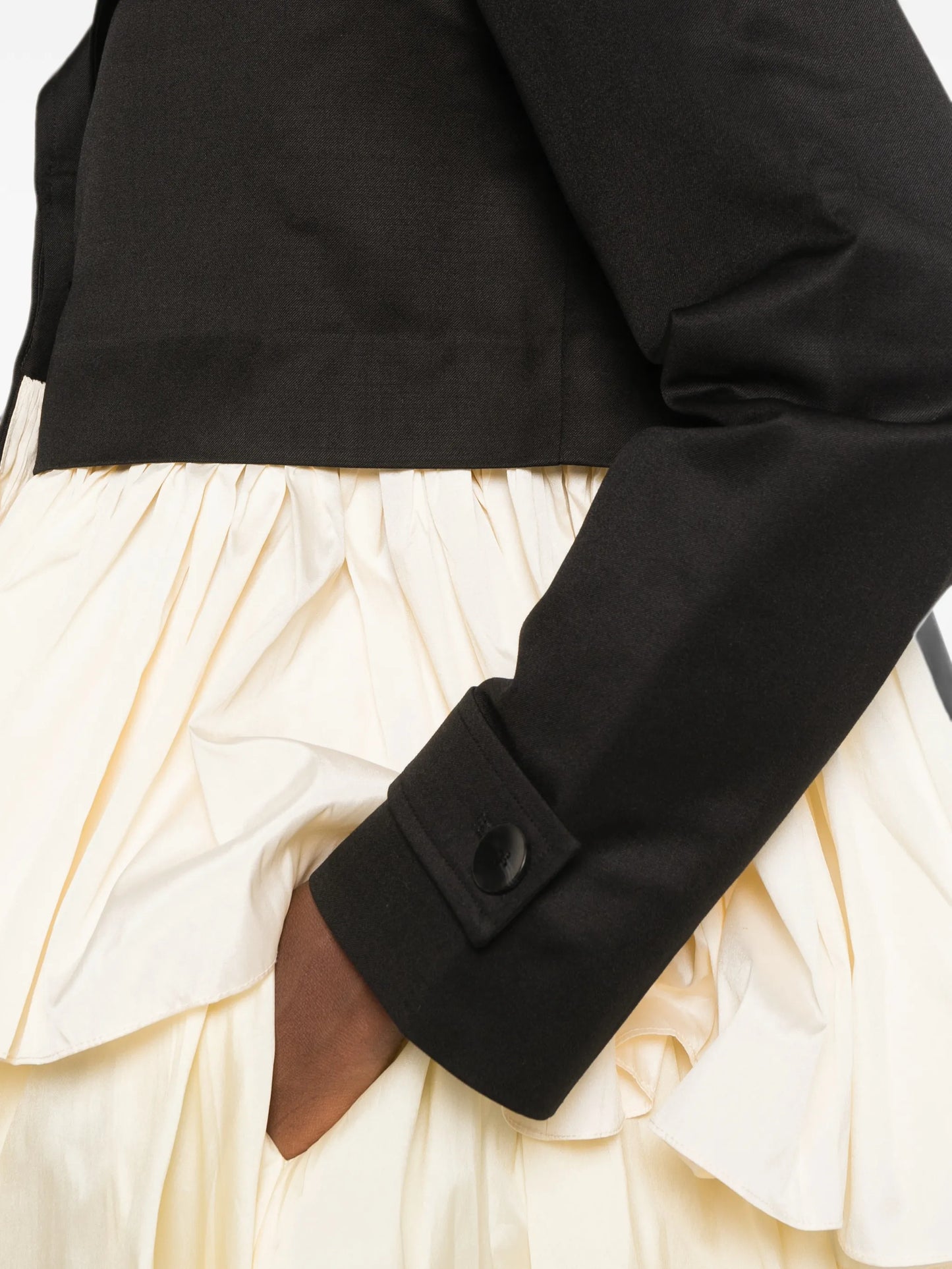 long-sleeves jacket