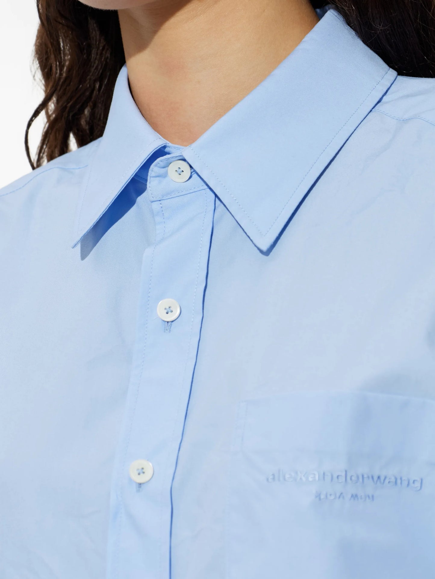 embroidered logo cropped shirt