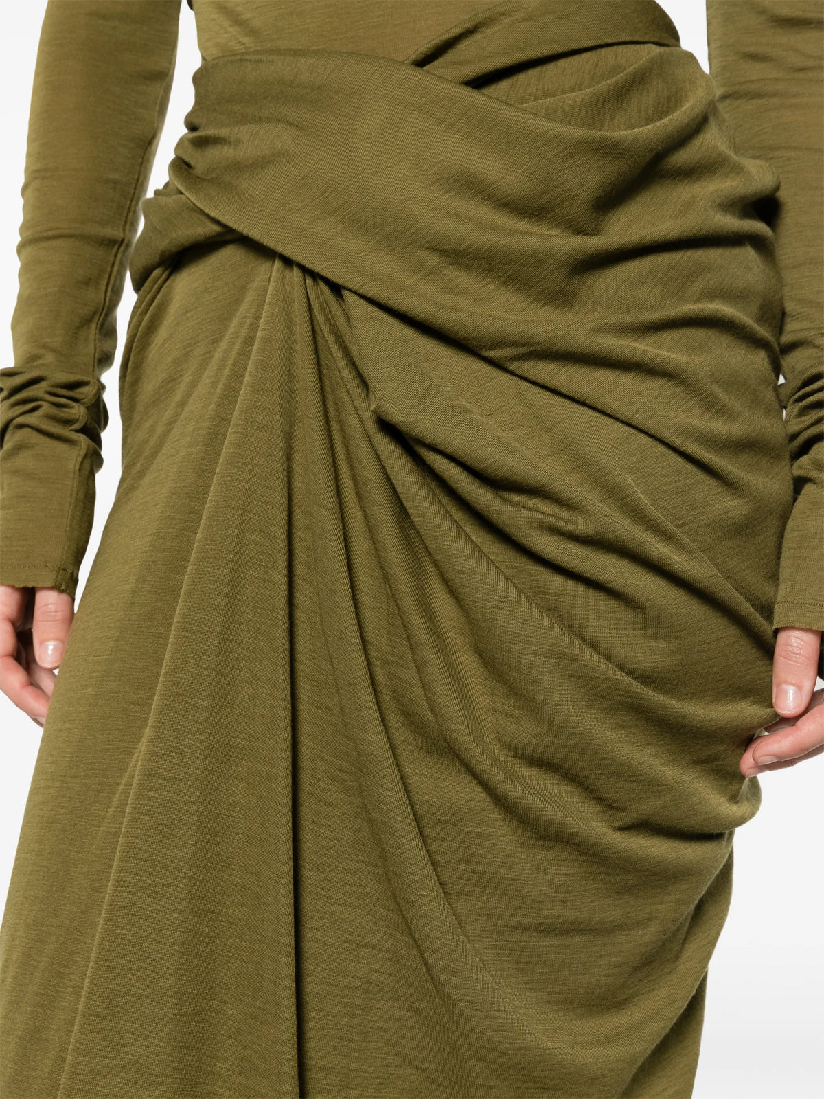 Interlock skirt pickle